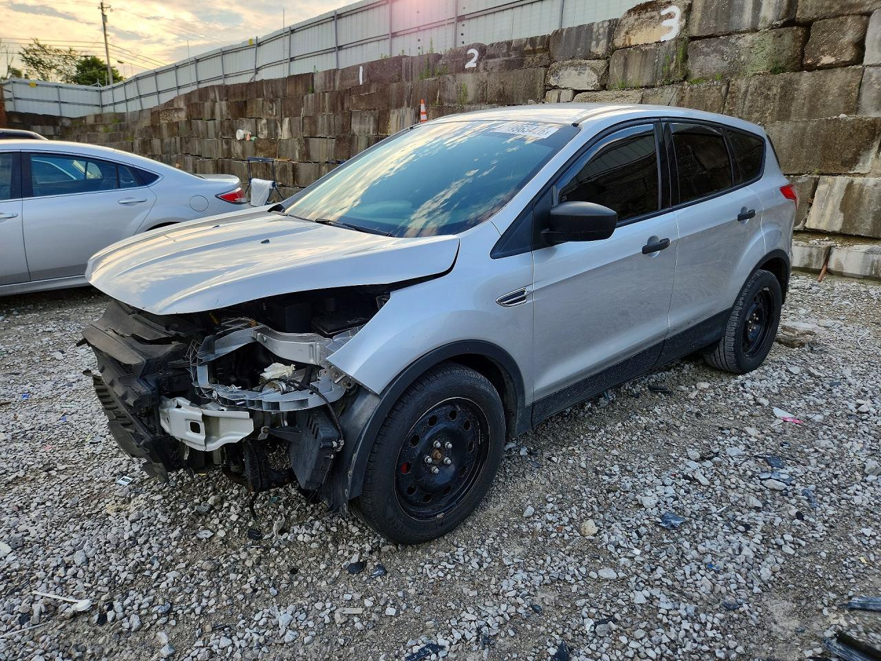2016 Ford Escape S Silver vin: 1FMCU0F76GUB75034