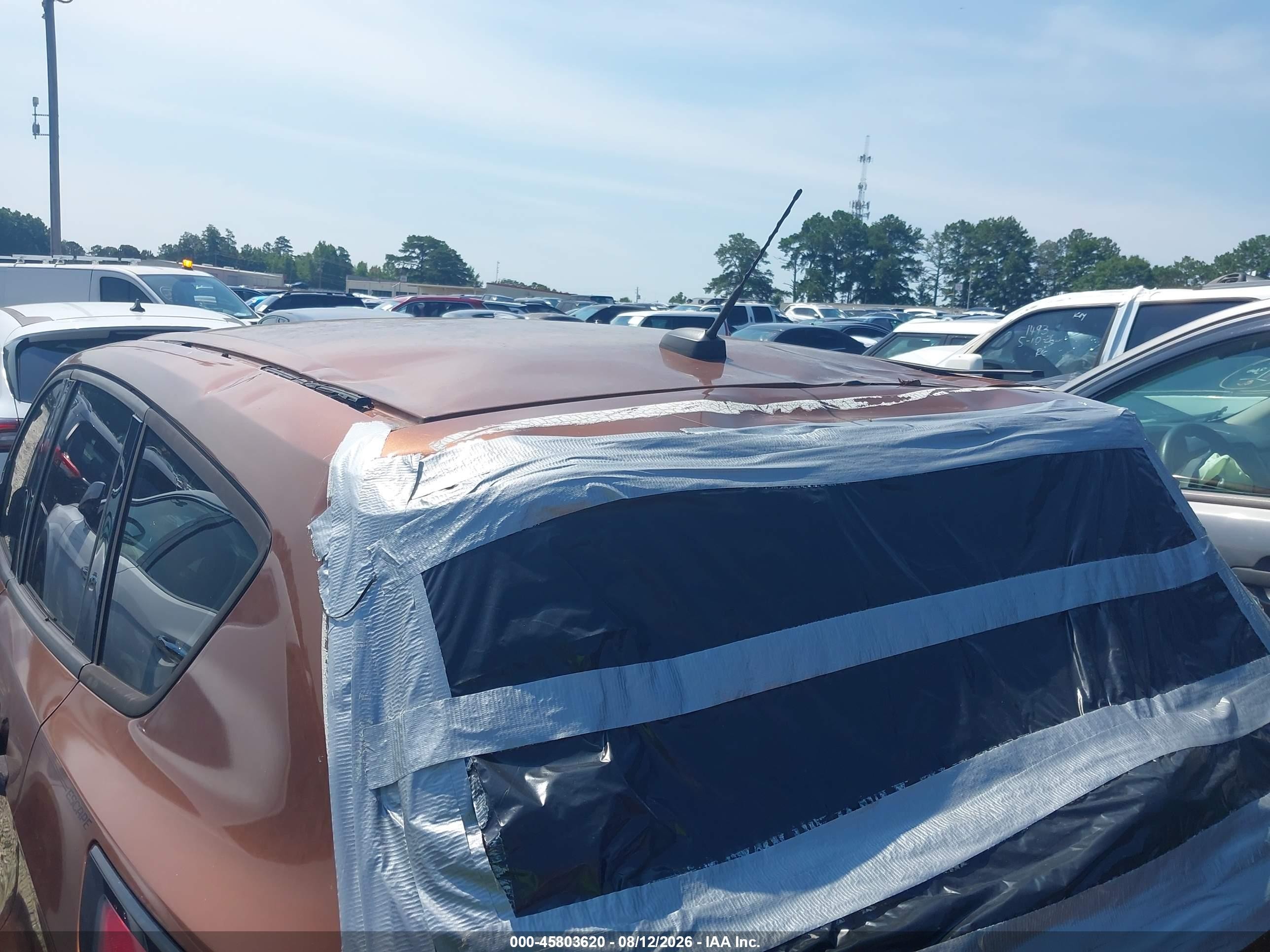 2017 Ford Escape S Orange vin: 1FMCU0F76HUD16136