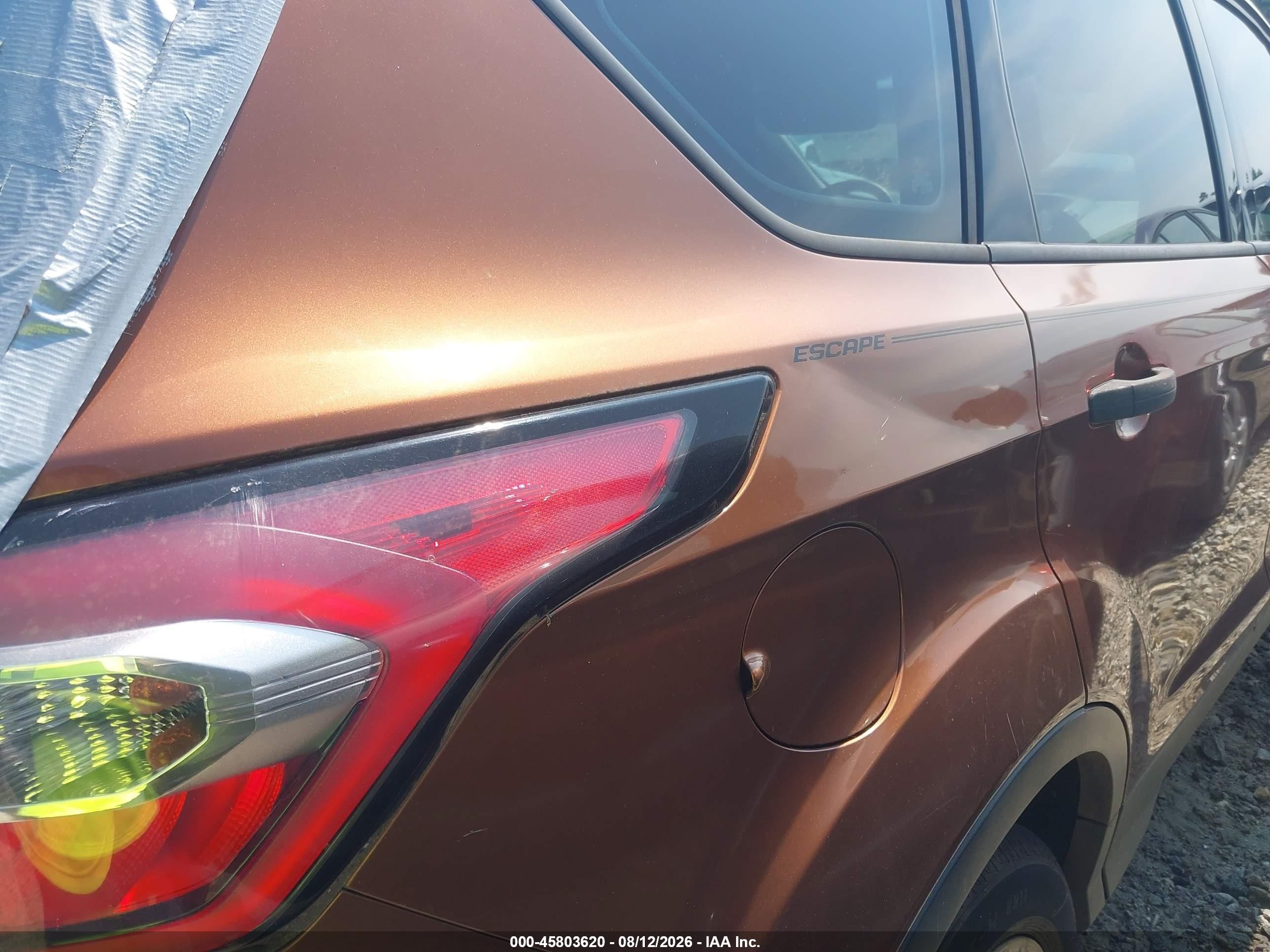 2017 Ford Escape S Orange vin: 1FMCU0F76HUD16136