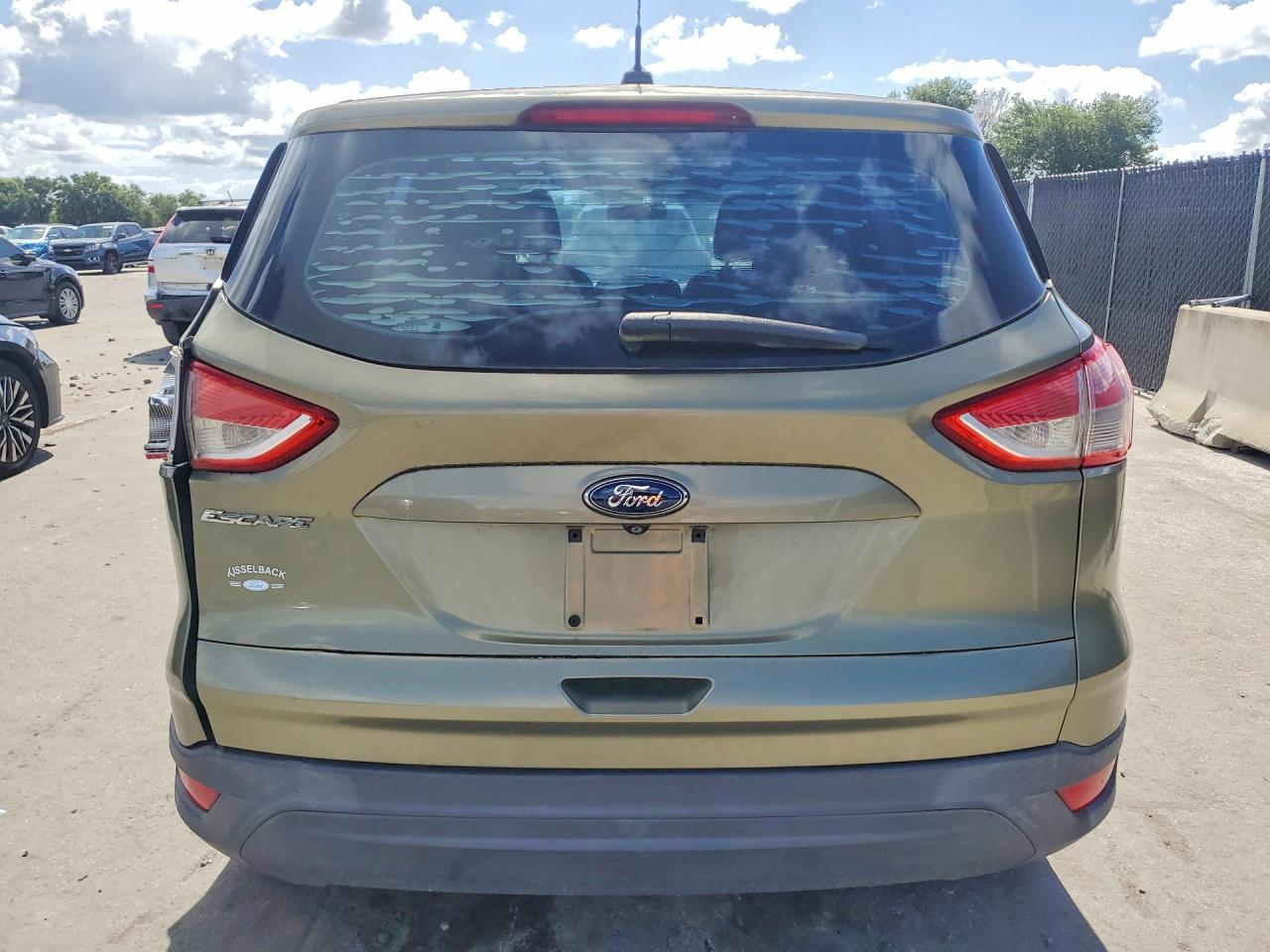 2014 Ford Escape S Green vin: 1FMCU0F77EUB23487