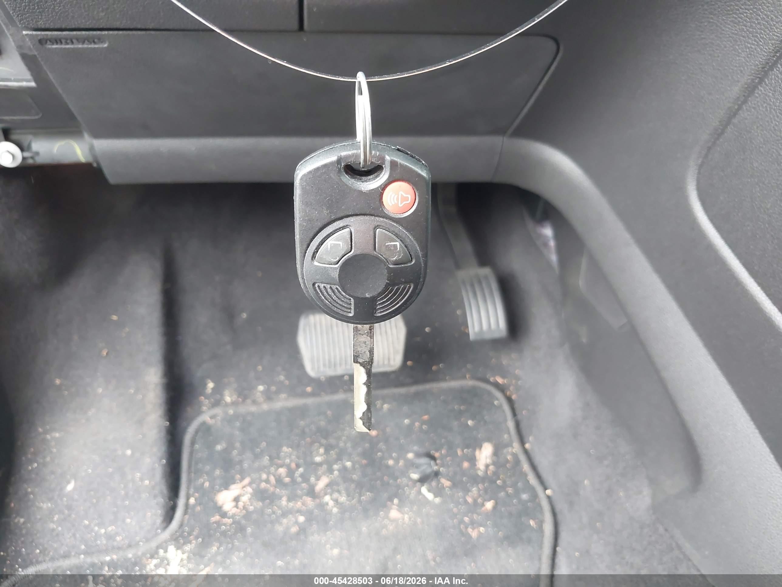 2014 Ford Escape S Silver vin: 1FMCU0F77EUC37585