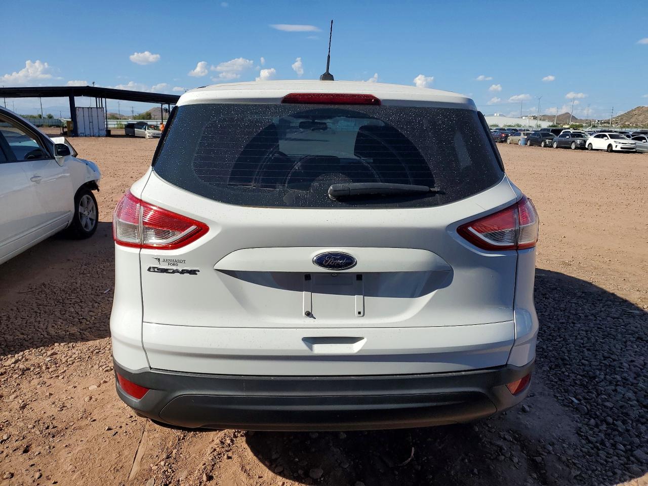 2014 Ford Escape S White vin: 1FMCU0F77EUC76855