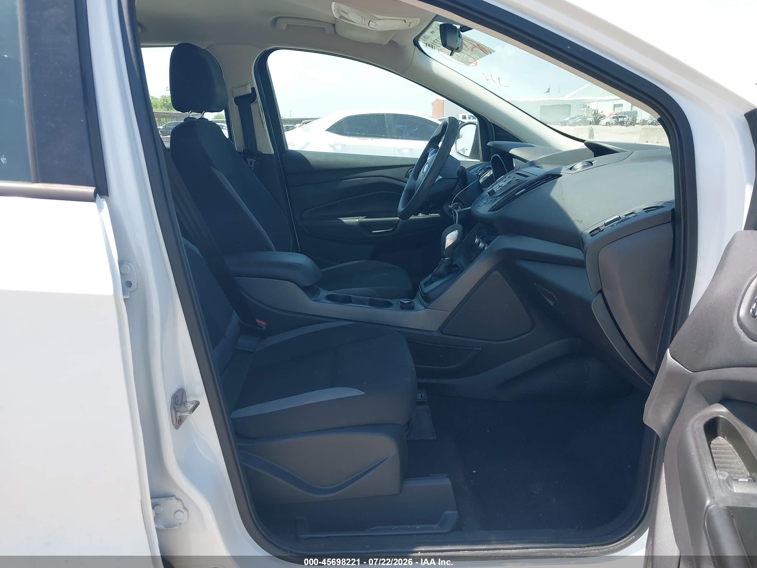 2014 Ford Escape S White vin: 1FMCU0F77EUE15091