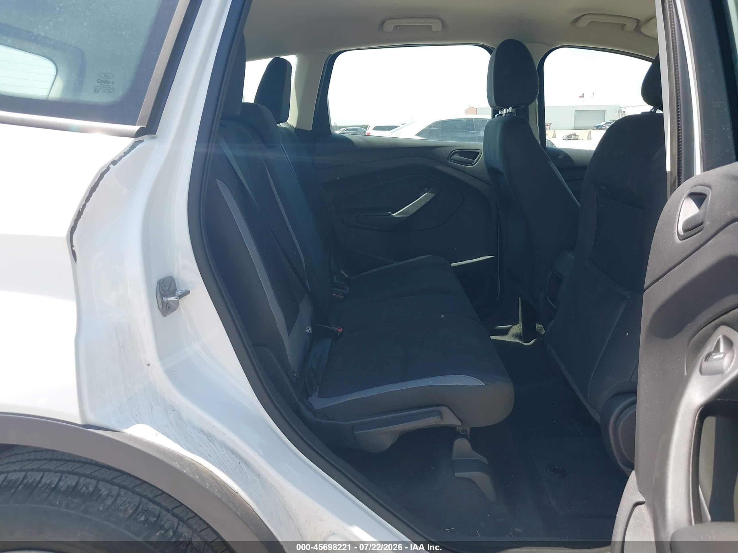 2014 Ford Escape S White vin: 1FMCU0F77EUE15091
