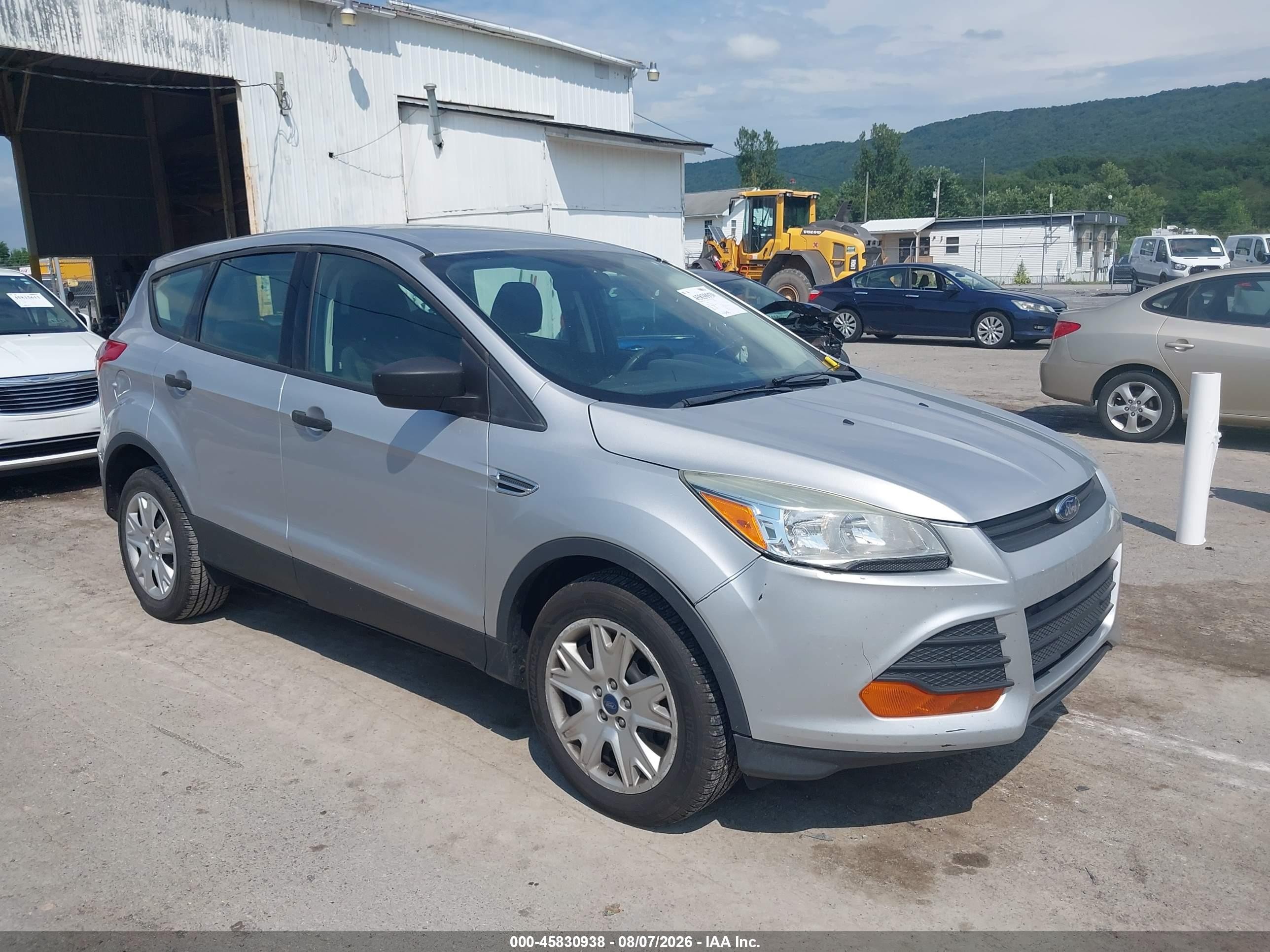 2015 Ford Escape S Silver vin: 1FMCU0F77FUA05733