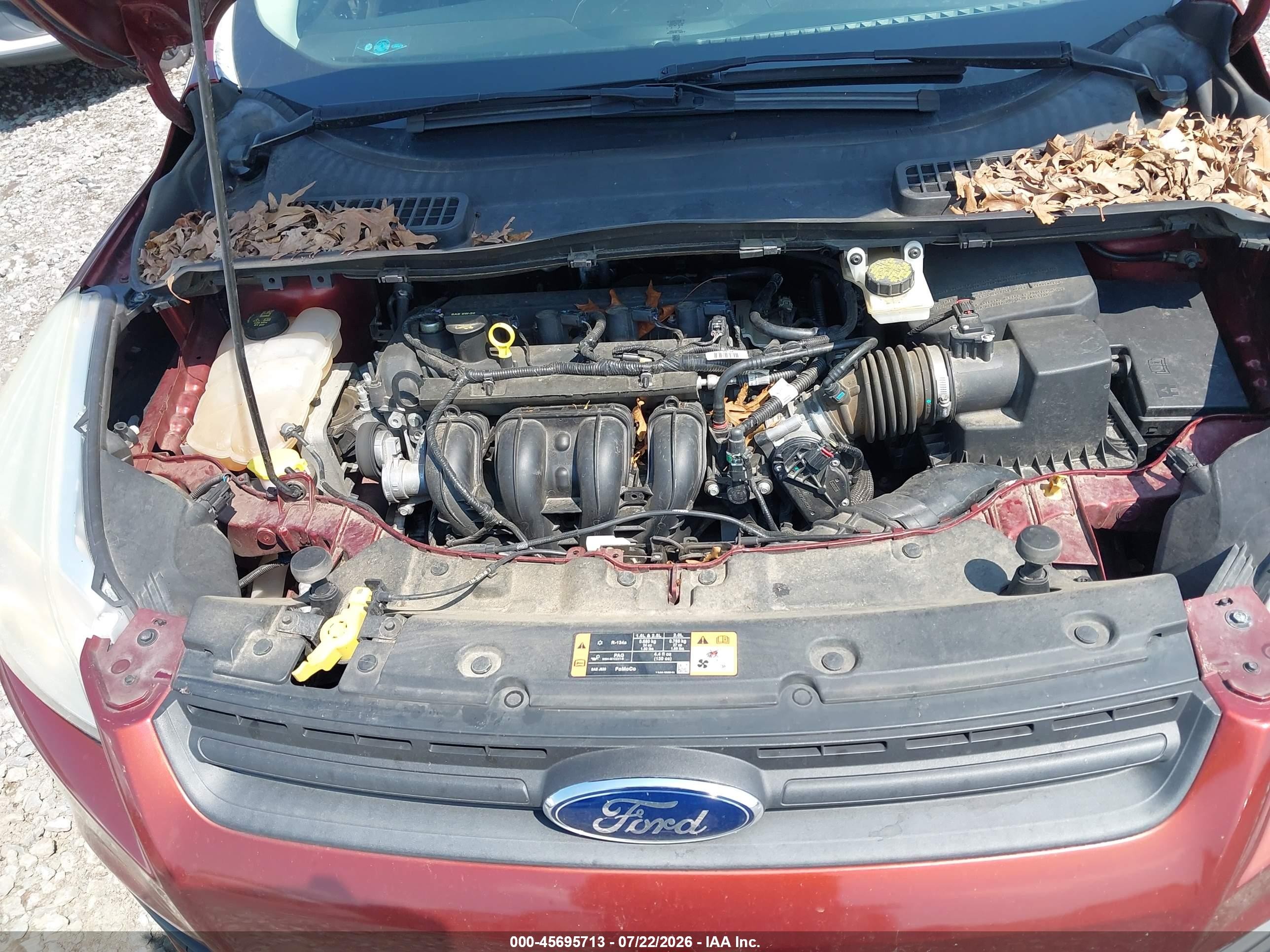 2015 Ford Escape S Red vin: 1FMCU0F77FUA73823