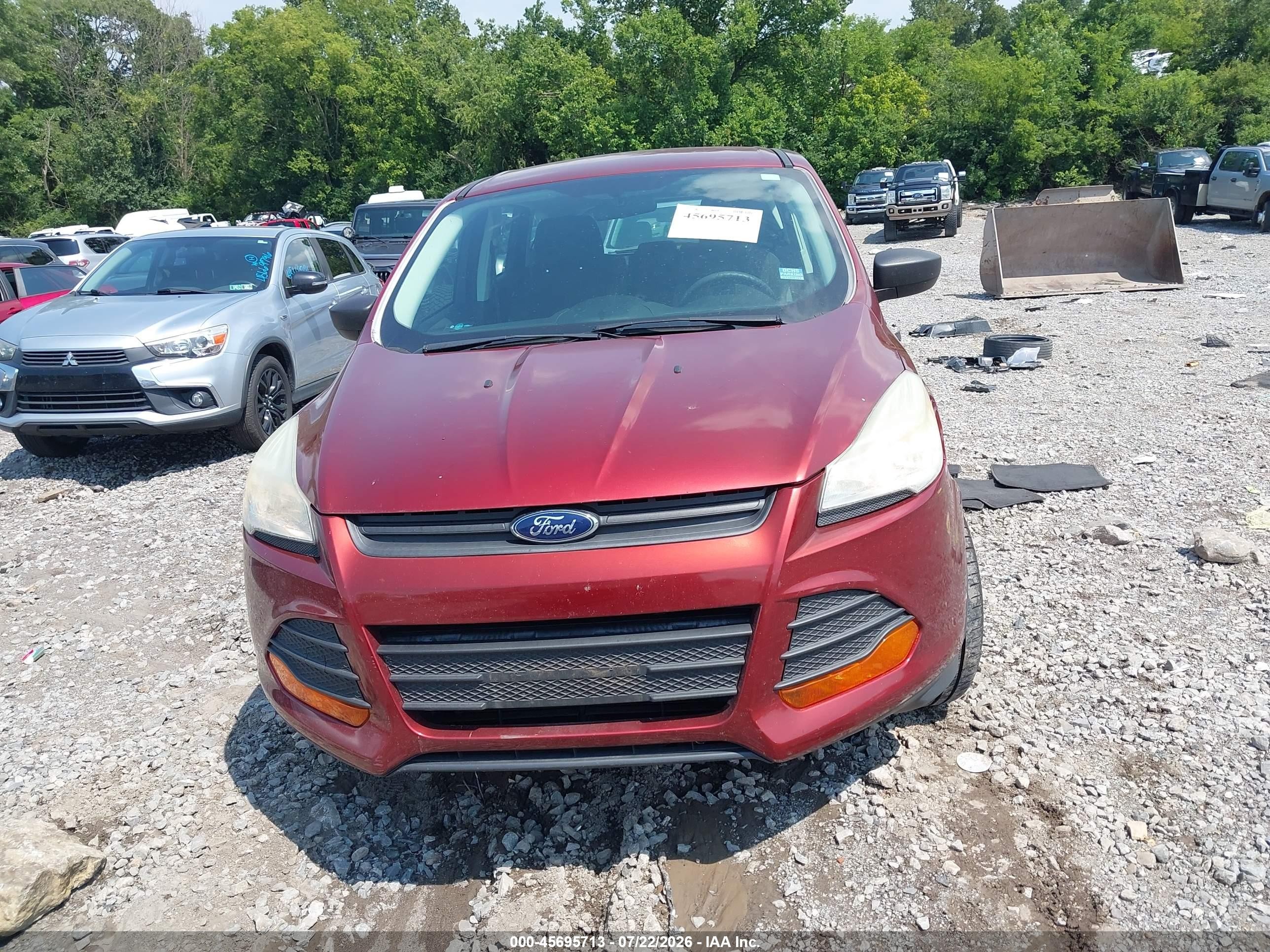 2015 Ford Escape S Red vin: 1FMCU0F77FUA73823