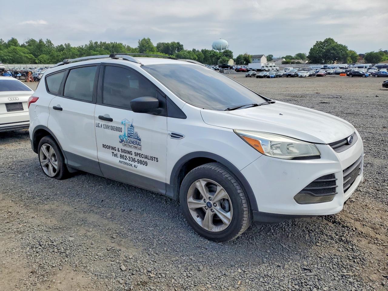 2015 Ford Escape S White vin: 1FMCU0F77FUC18827