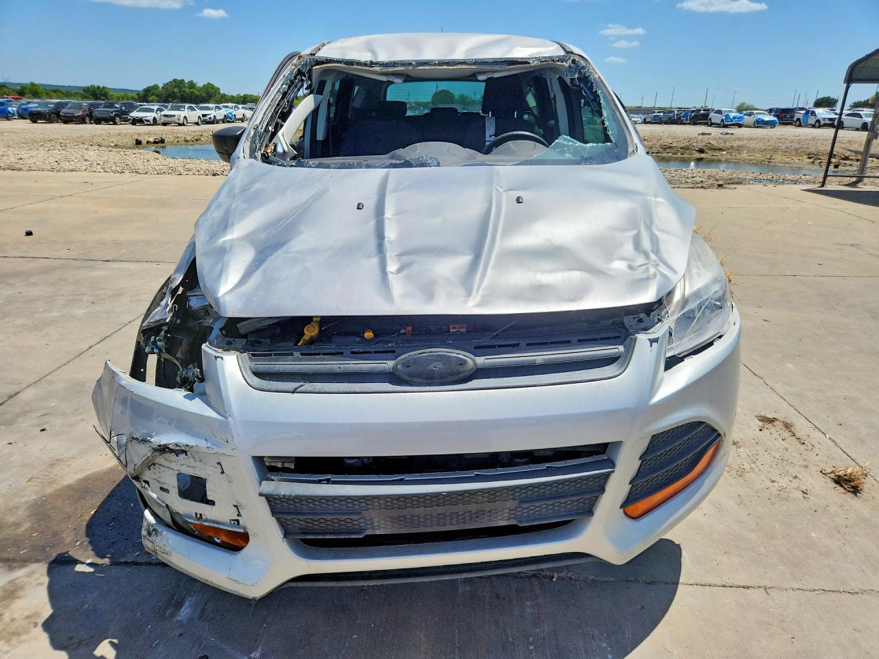 2016 Ford Escape S Серебряный vin: 1FMCU0F77GUB70893