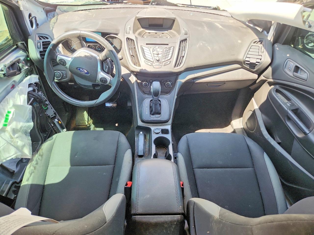 2016 Ford Escape S Серебряный vin: 1FMCU0F77GUB70893
