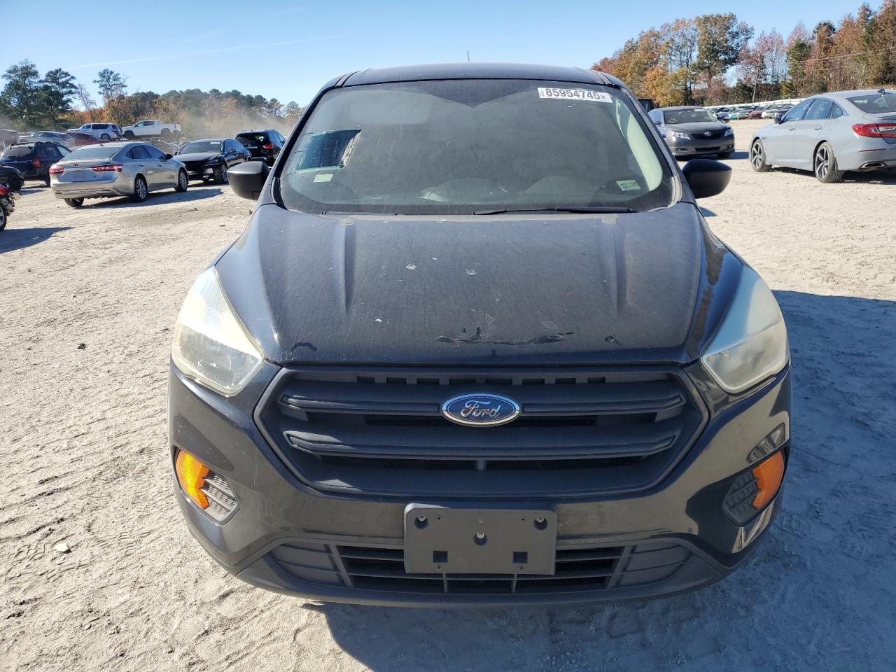 2017 Ford Escape S Черный vin: 1FMCU0F77HUA10353