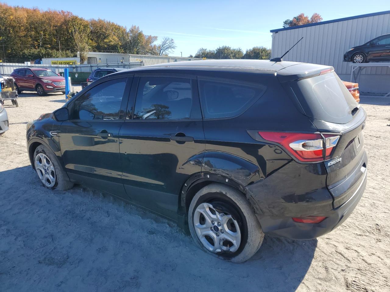 2017 Ford Escape S Черный vin: 1FMCU0F77HUA10353