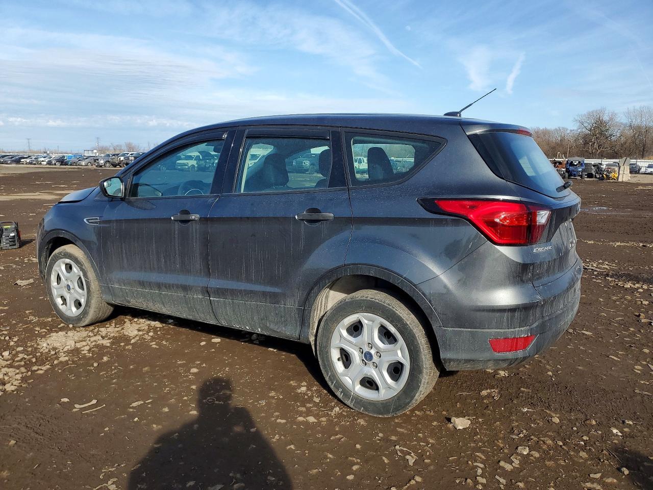 2019 Ford Escape S Gray vin: 1FMCU0F77KUB26952