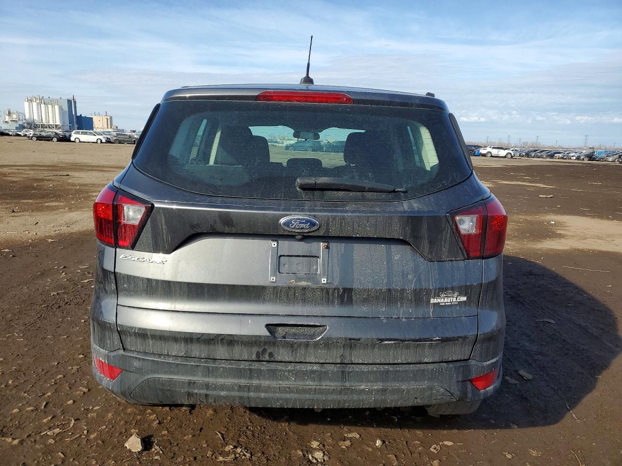2019 Ford Escape S Gray vin: 1FMCU0F77KUB26952