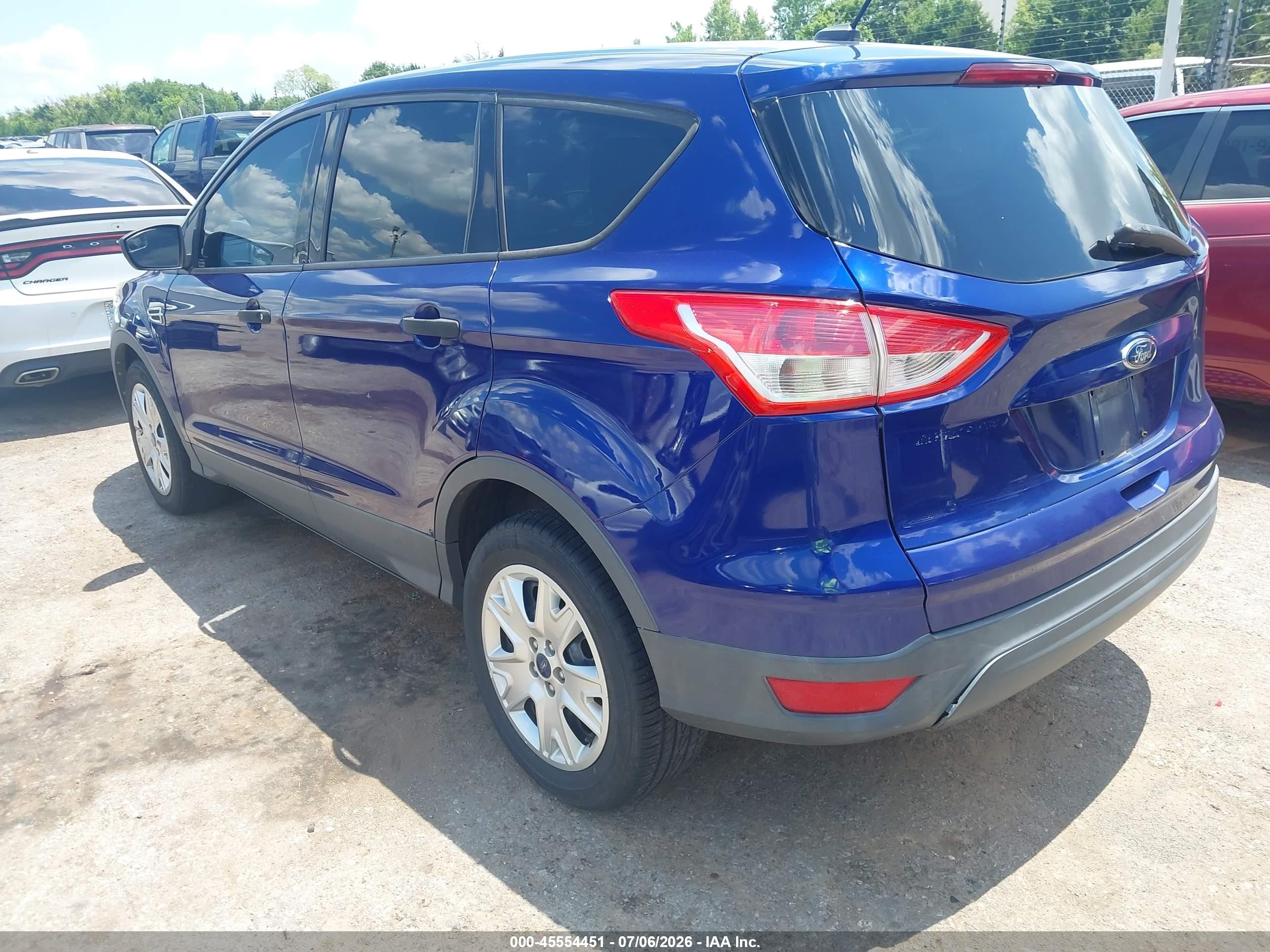 2013 Ford Escape S Blue vin: 1FMCU0F78DUA25745