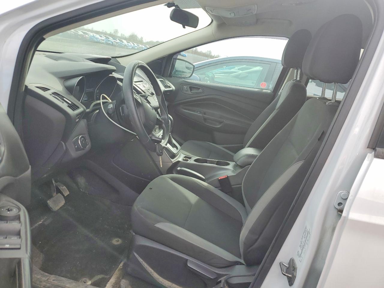 2014 Ford Escape S White vin: 1FMCU0F78EUA40926