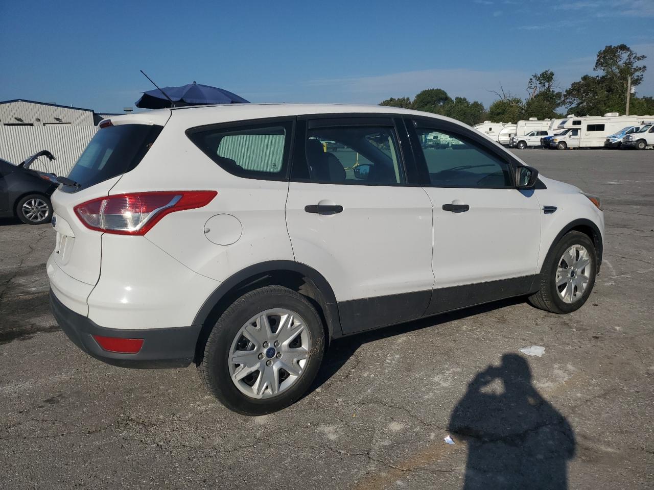 2014 Ford Escape S White vin: 1FMCU0F78EUD41826
