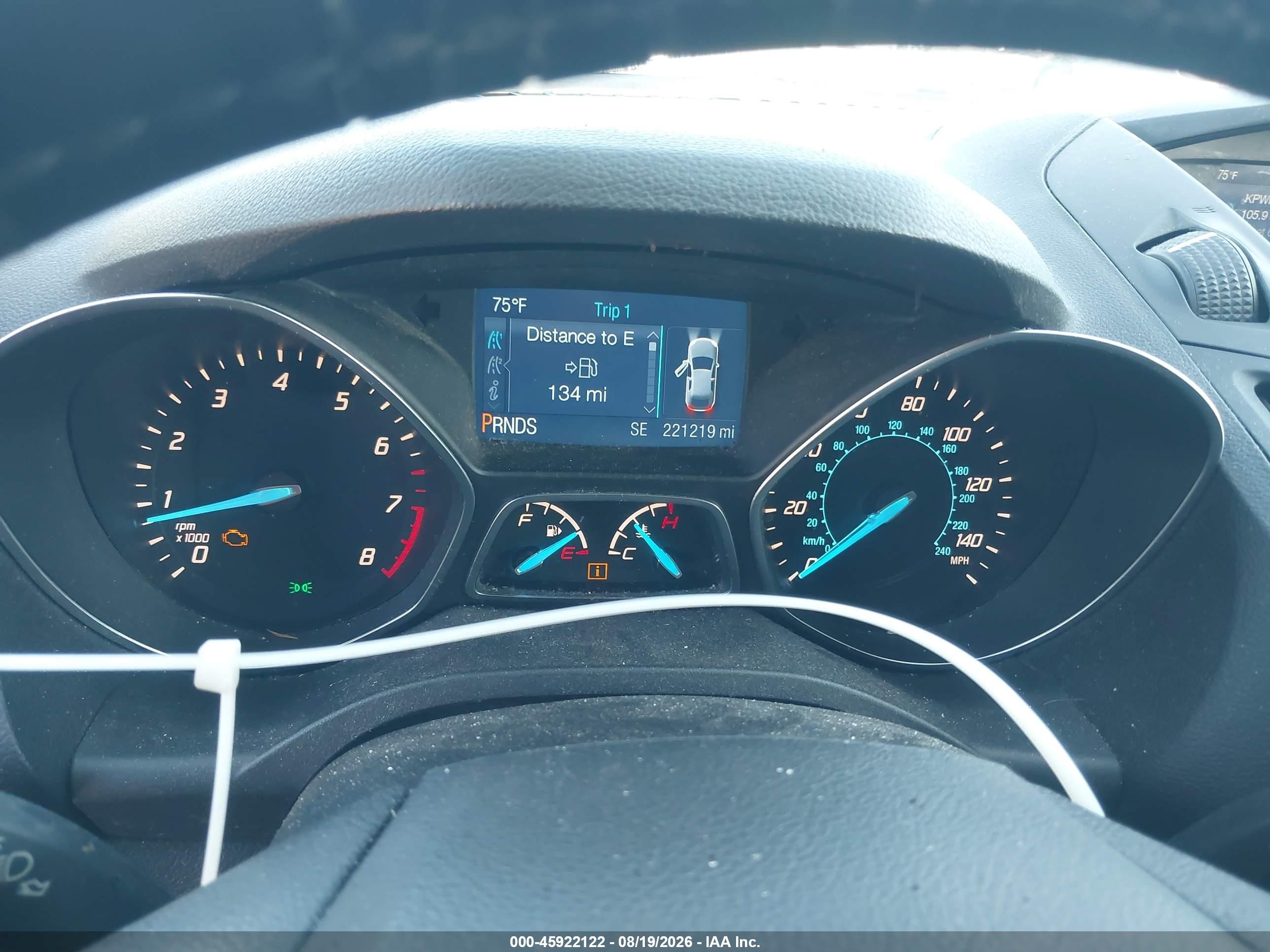2015 Ford Escape S White vin: 1FMCU0F78FUA79162