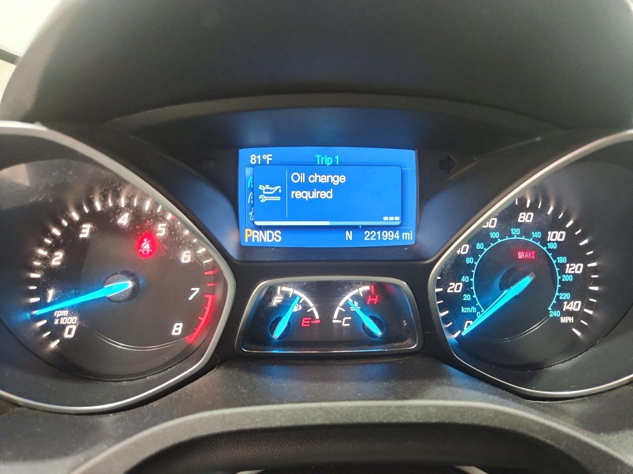 2015 Ford Escape S White vin: 1FMCU0F78FUB64907