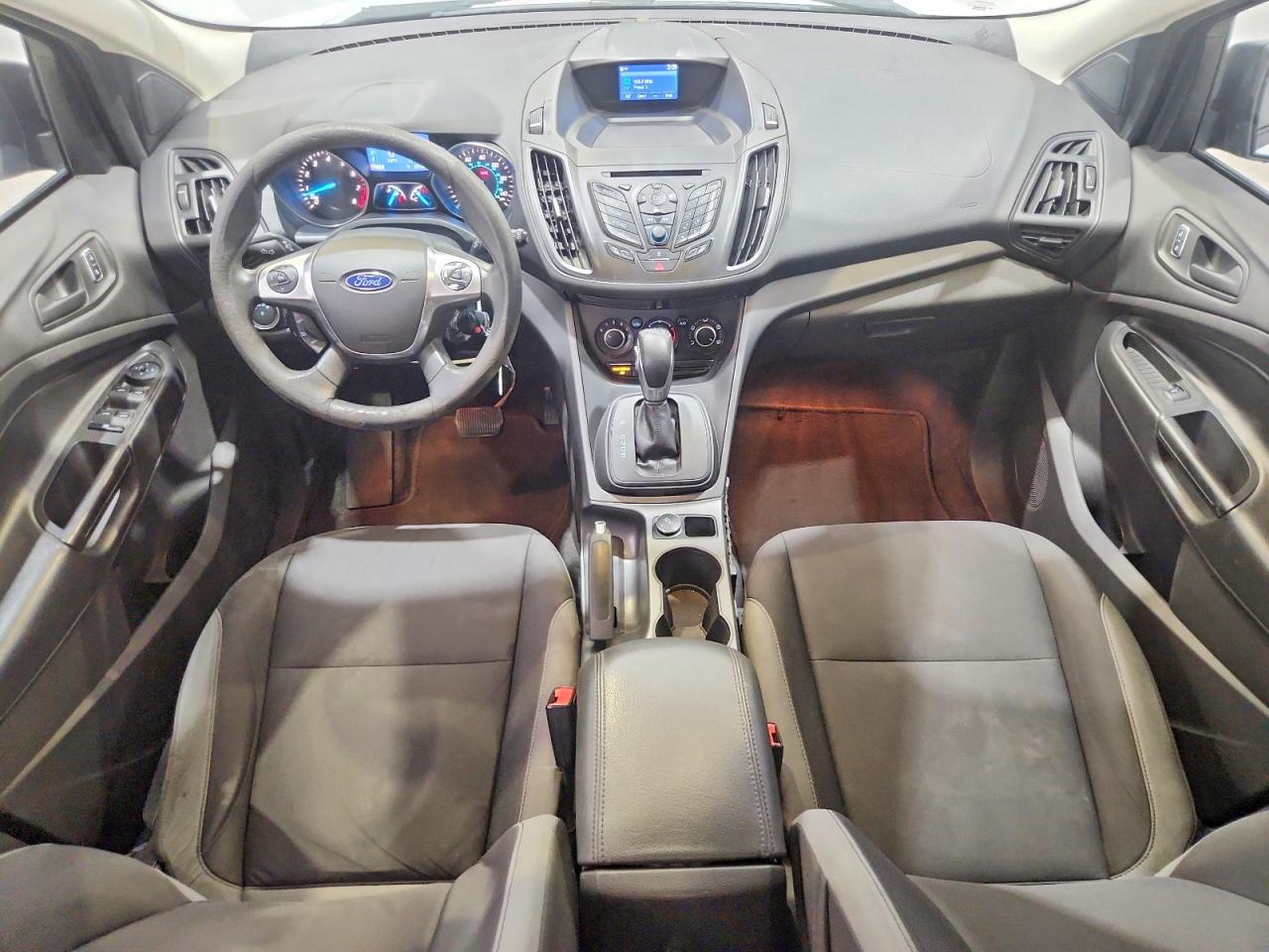 2015 Ford Escape S White vin: 1FMCU0F78FUB64907