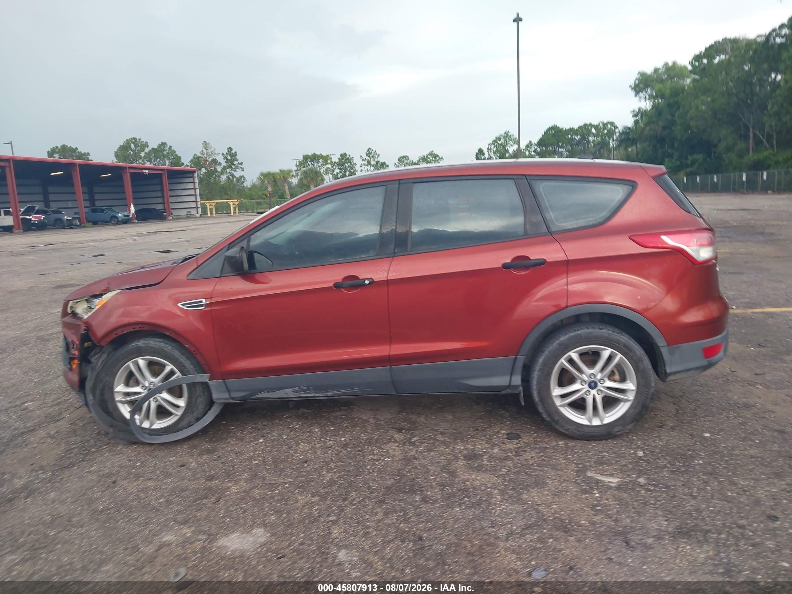2015 Ford Escape S Orange vin: 1FMCU0F78FUC11644