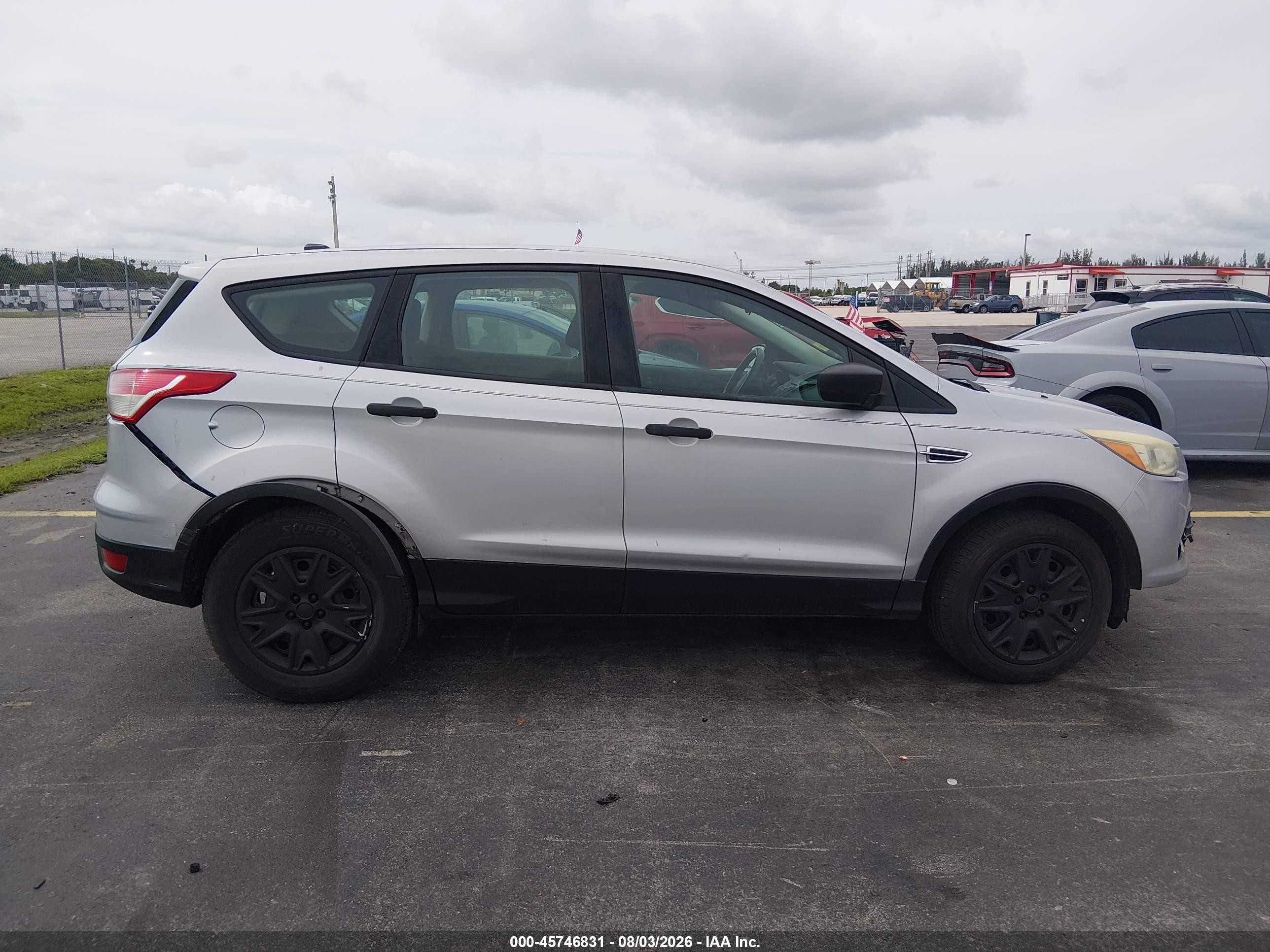 2016 Ford Escape S Gray vin: 1FMCU0F78GUA35342