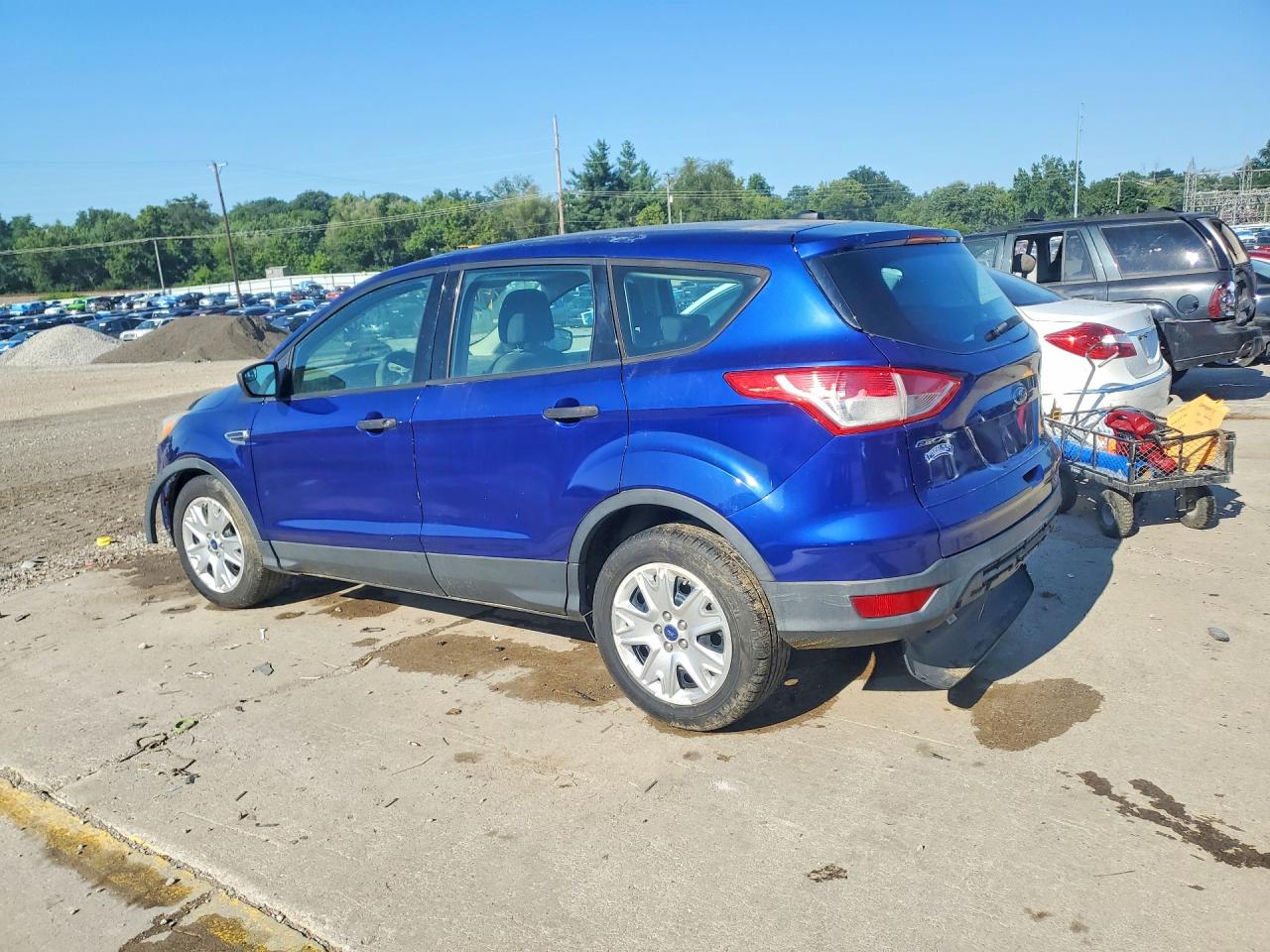 2013 Ford Escape S Blue vin: 1FMCU0F79DUA20442