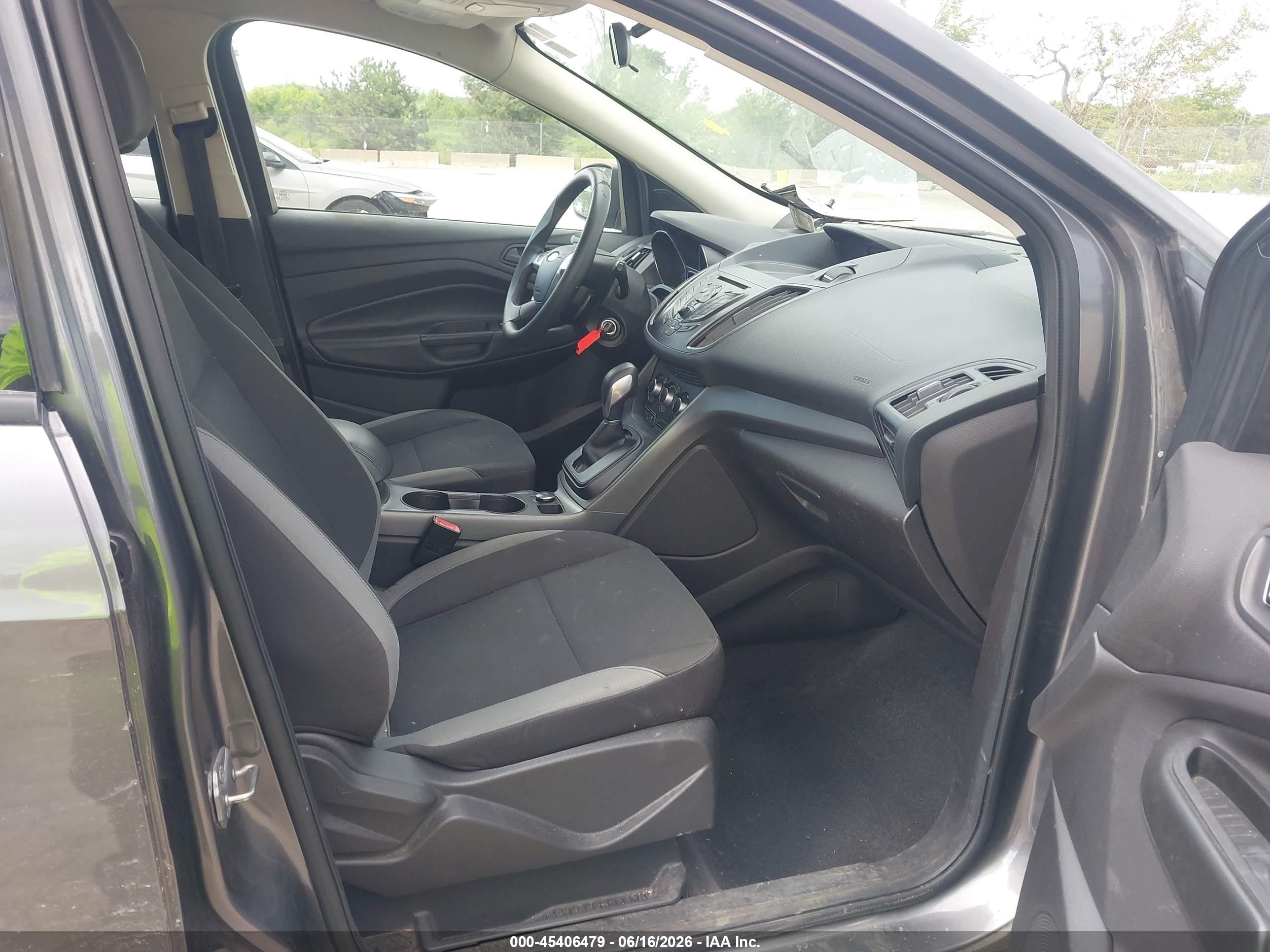 2013 Ford Escape S Gray vin: 1FMCU0F79DUB79221