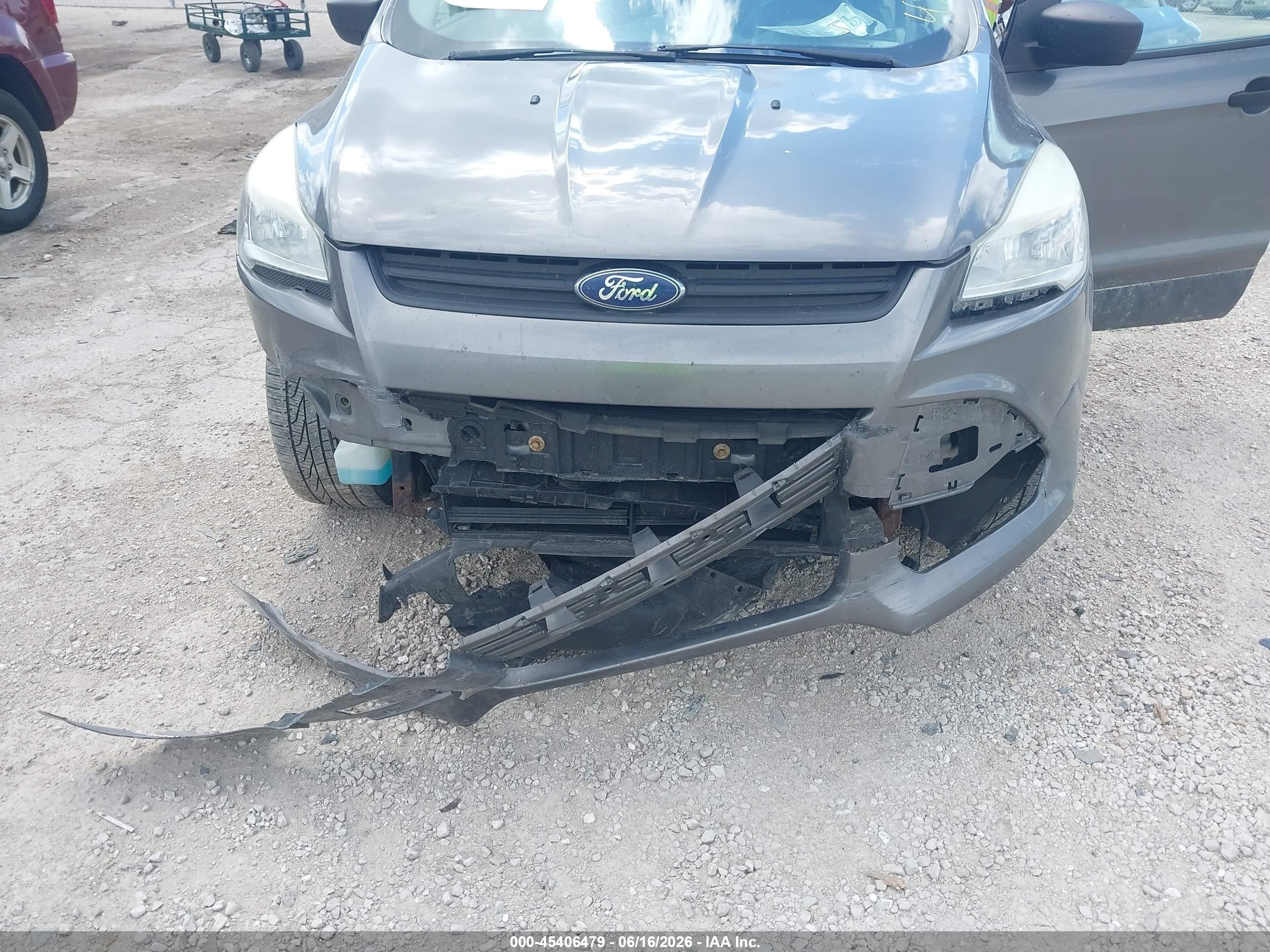 2013 Ford Escape S Gray vin: 1FMCU0F79DUB79221