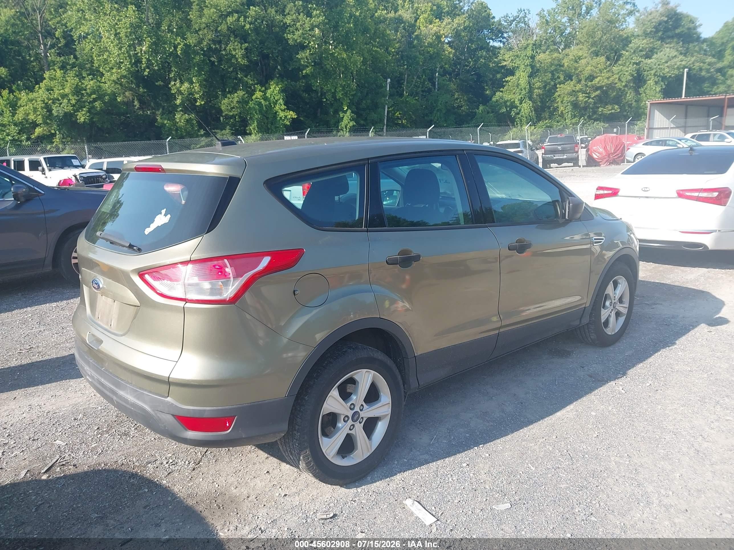 2013 Ford Escape S Green vin: 1FMCU0F79DUC91694