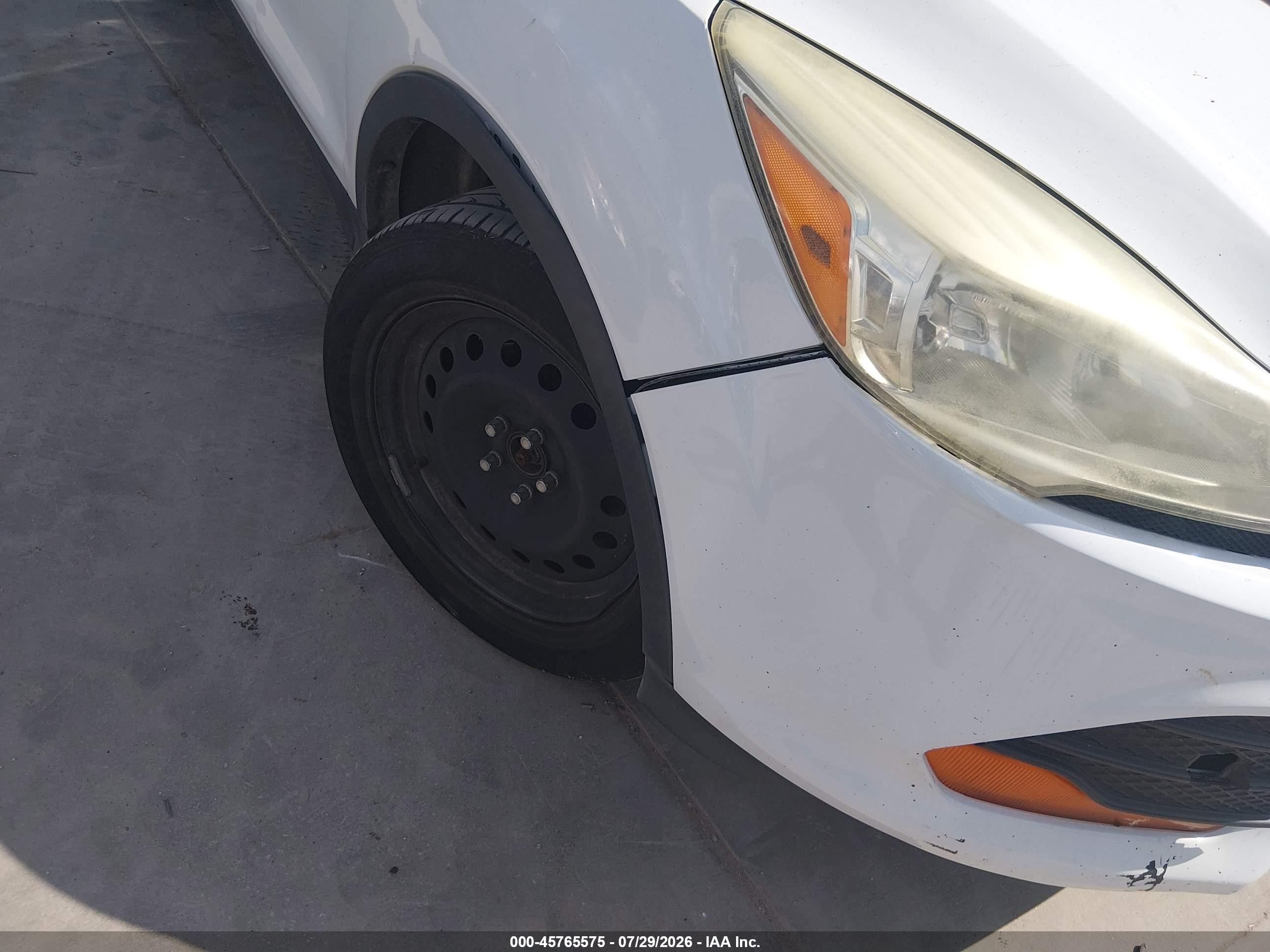 2014 Ford Escape S White vin: 1FMCU0F79EUC21047