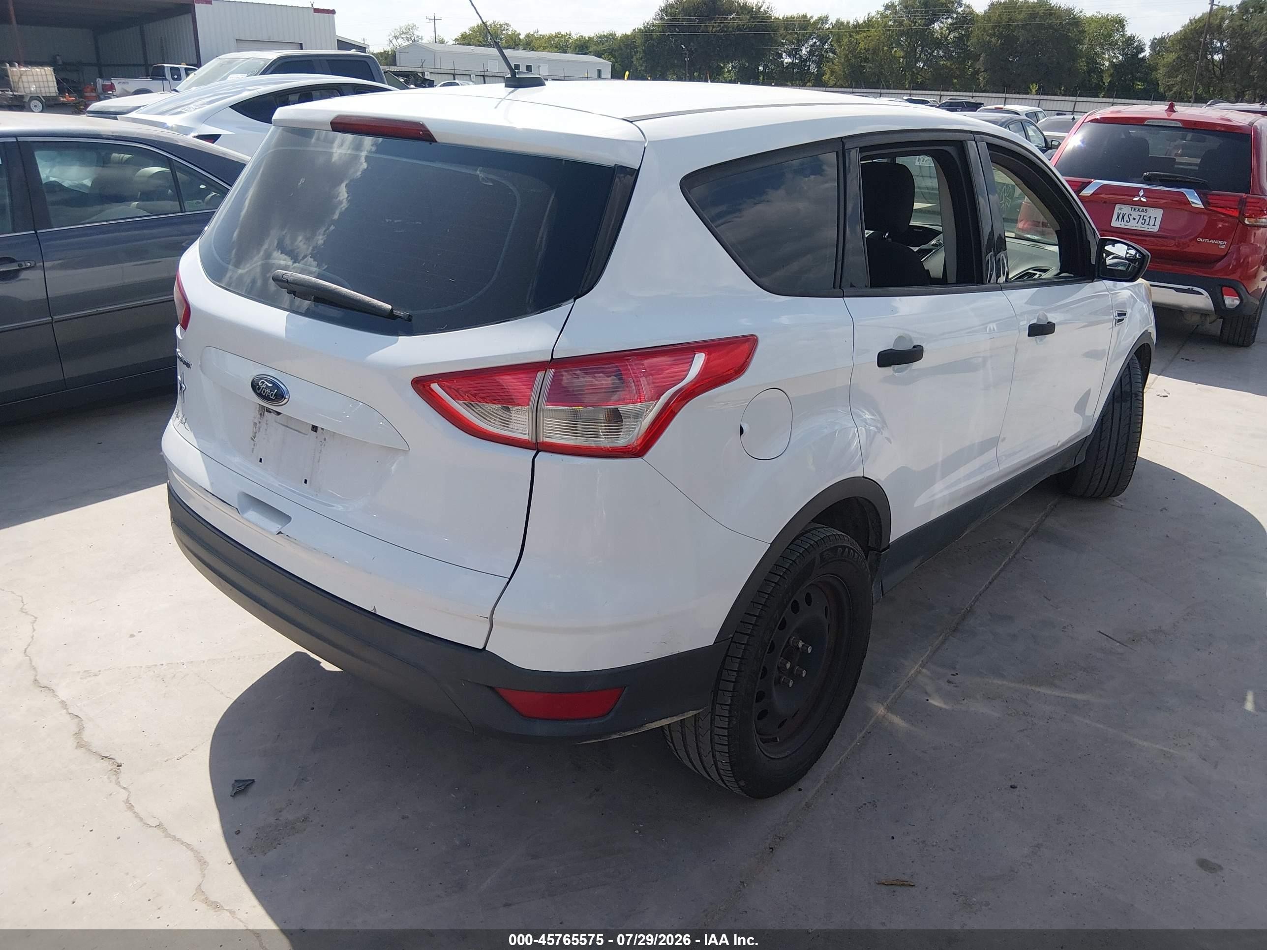 2014 Ford Escape S White vin: 1FMCU0F79EUC21047