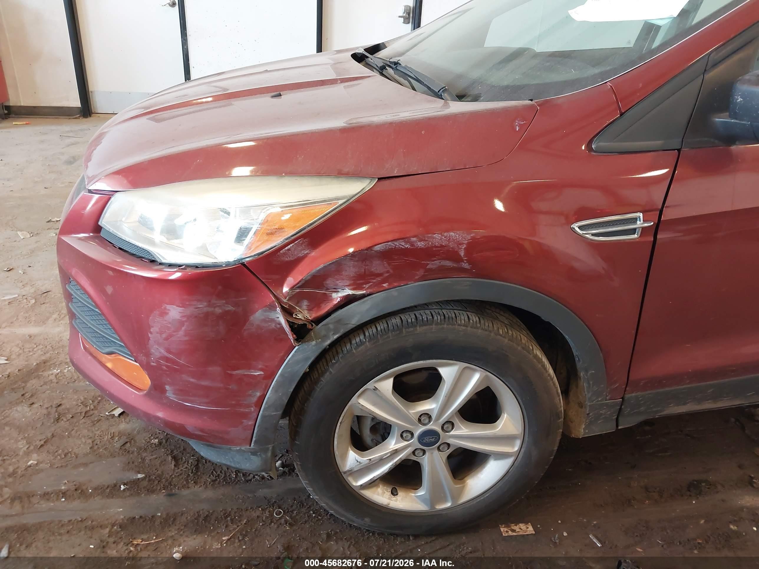 2014 Ford Escape S Red vin: 1FMCU0F79EUE38081