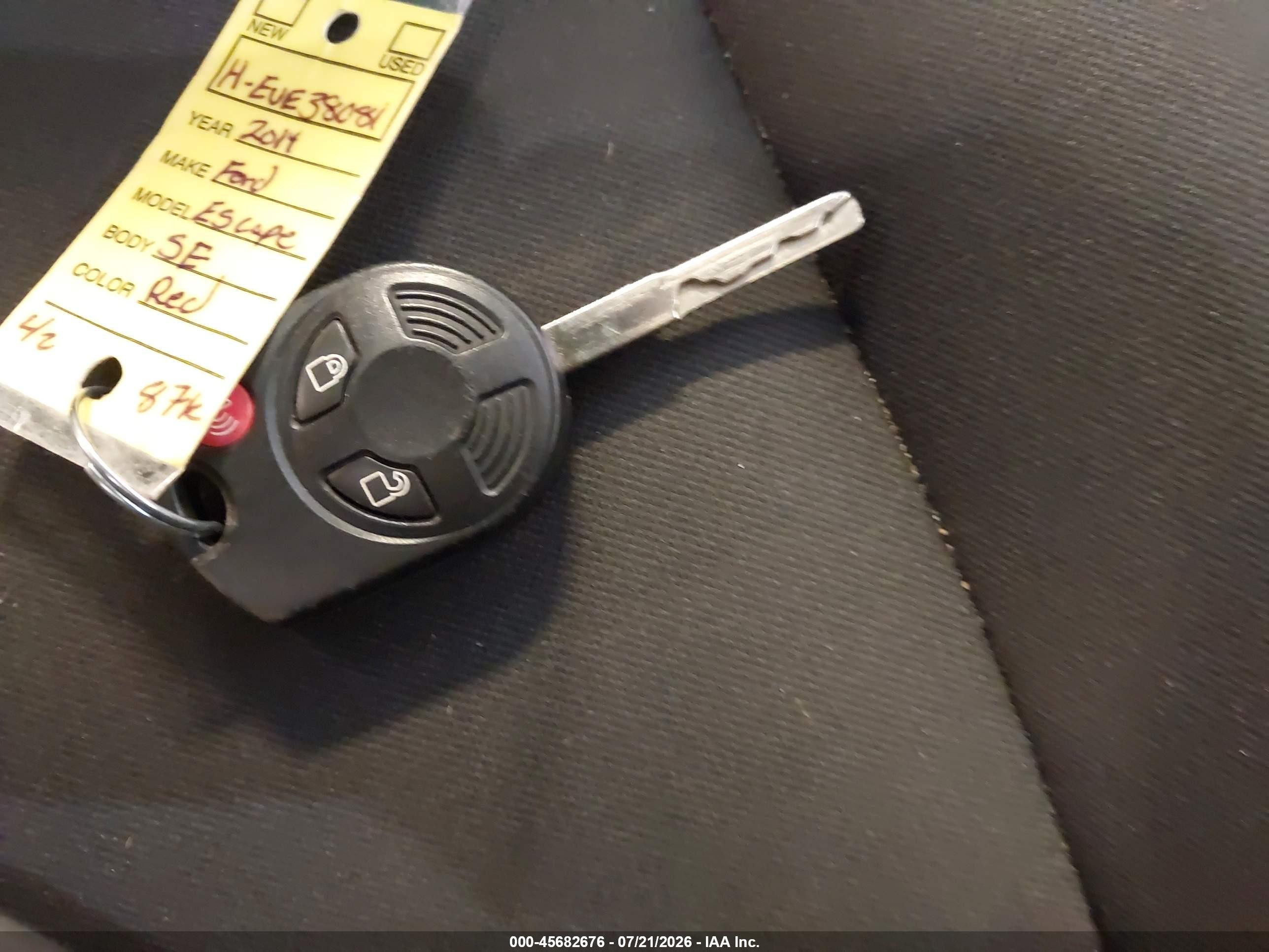 2014 Ford Escape S Red vin: 1FMCU0F79EUE38081