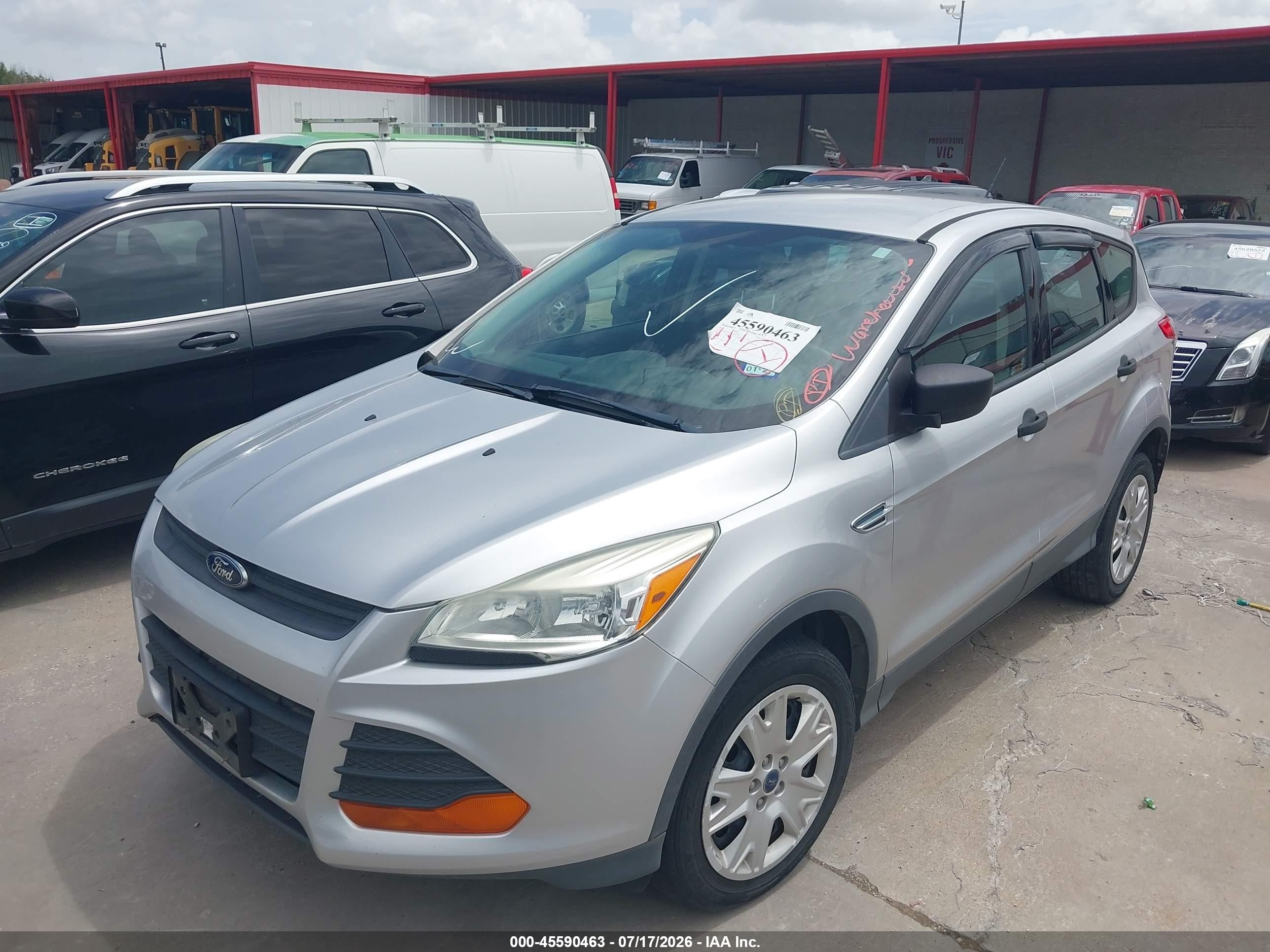 2014 Ford Escape S Silver vin: 1FMCU0F79EUE50733