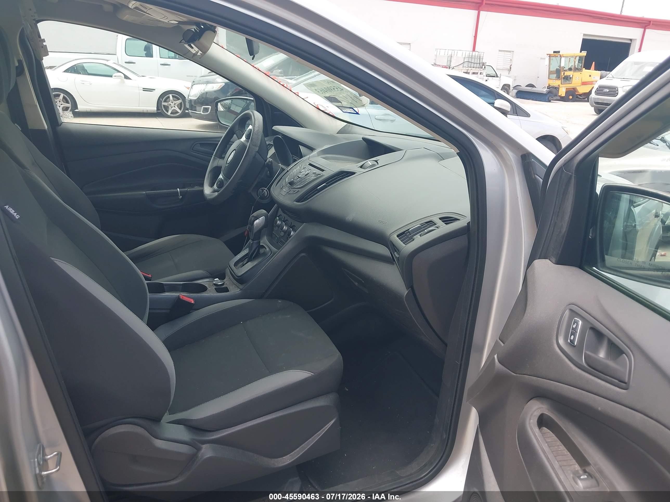 2014 Ford Escape S Silver vin: 1FMCU0F79EUE50733