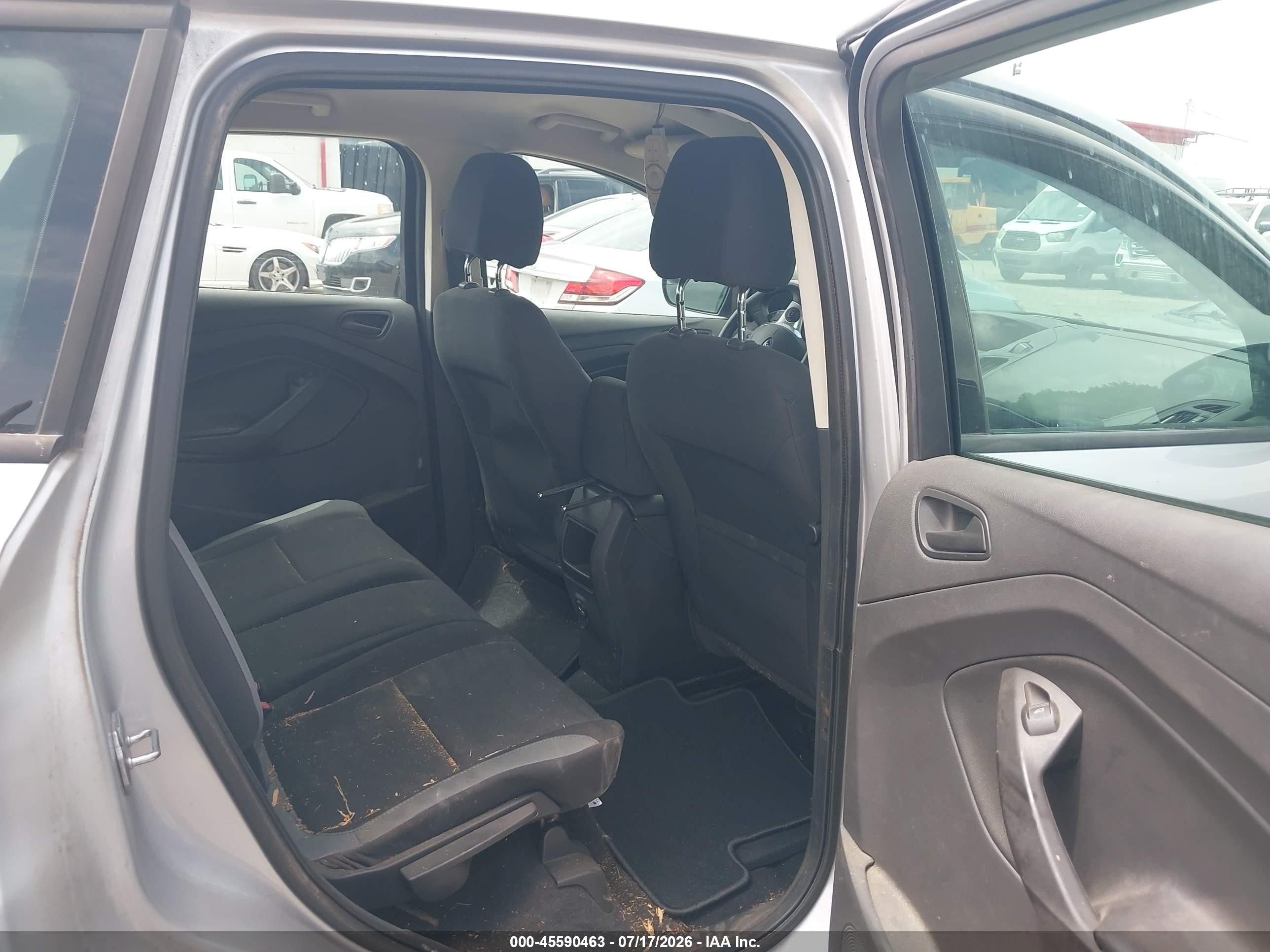 2014 Ford Escape S Silver vin: 1FMCU0F79EUE50733