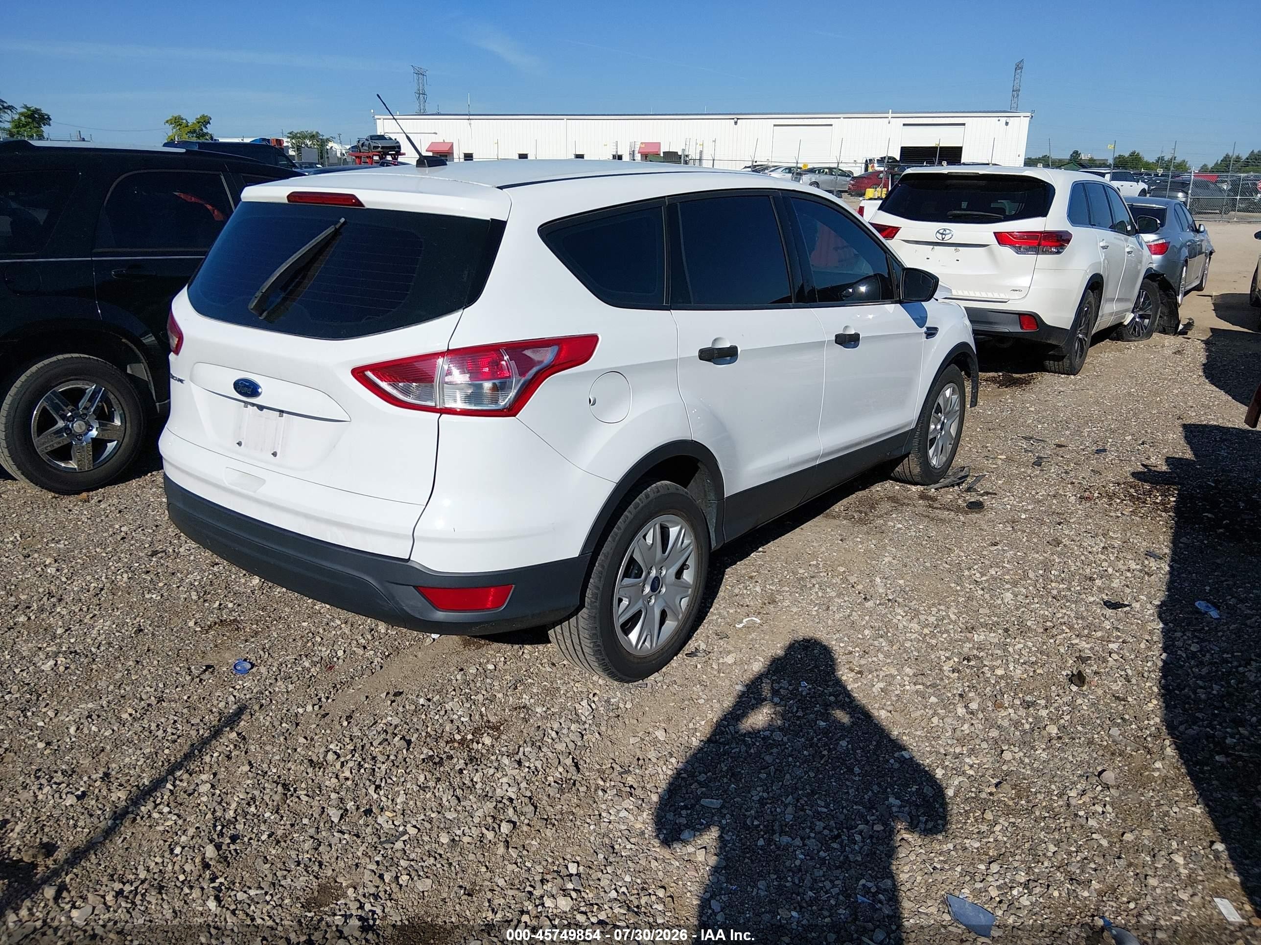 2016 Ford Escape S White vin: 1FMCU0F79GUB32257