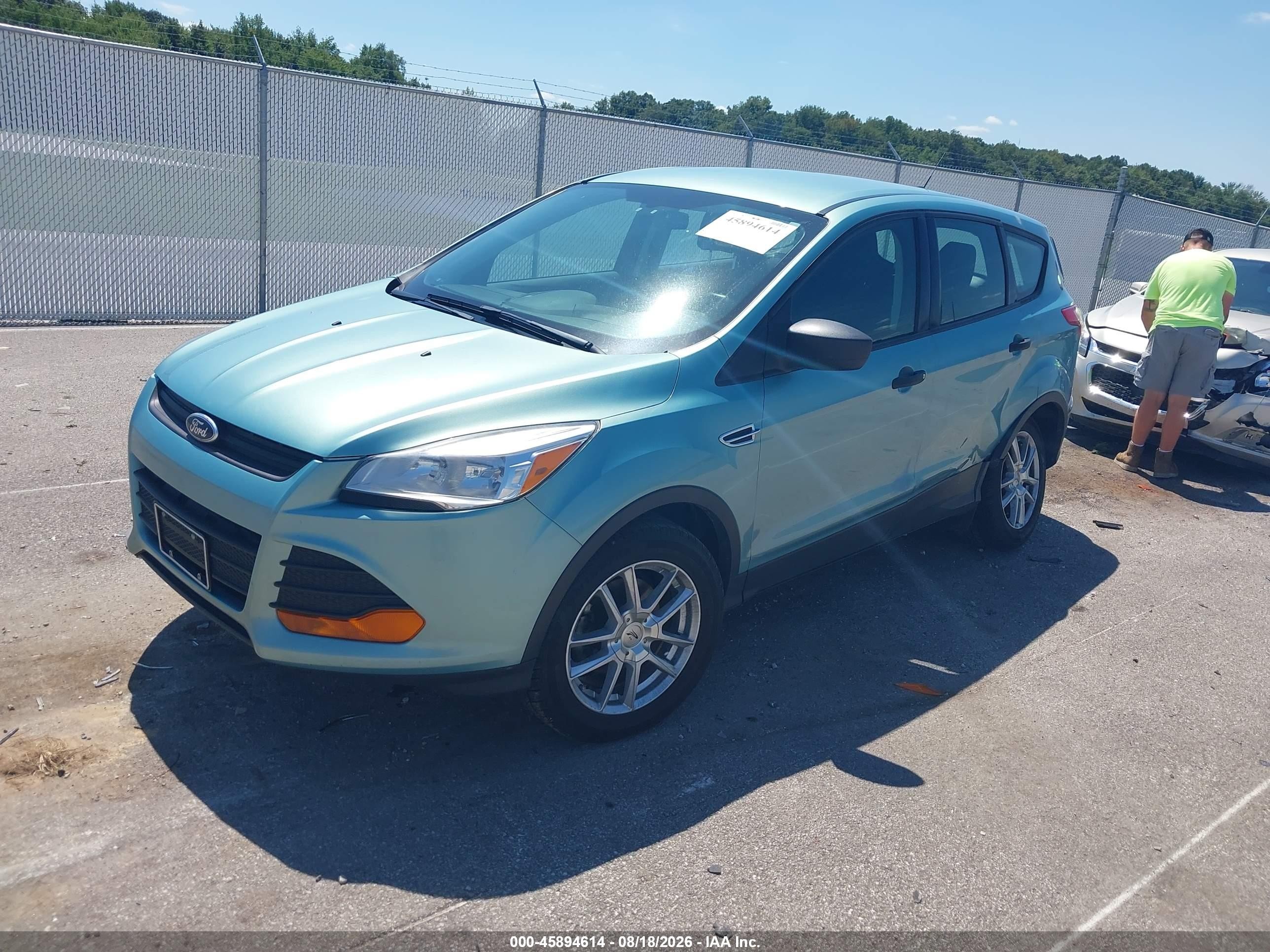 2013 Ford Escape S Blue vin: 1FMCU0F7XDUA52381