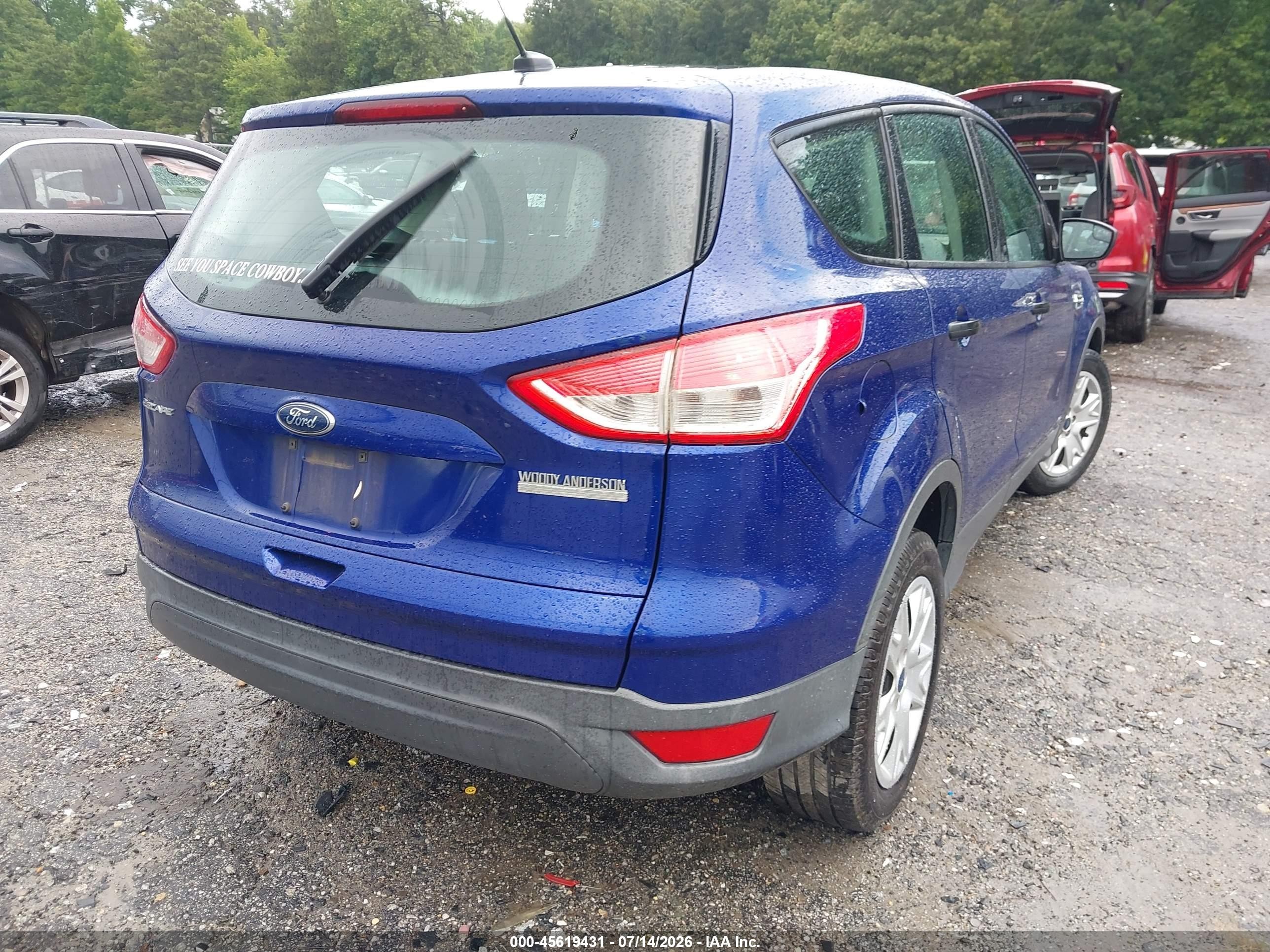 2013 Ford Escape S Dark Blue vin: 1FMCU0F7XDUB50701
