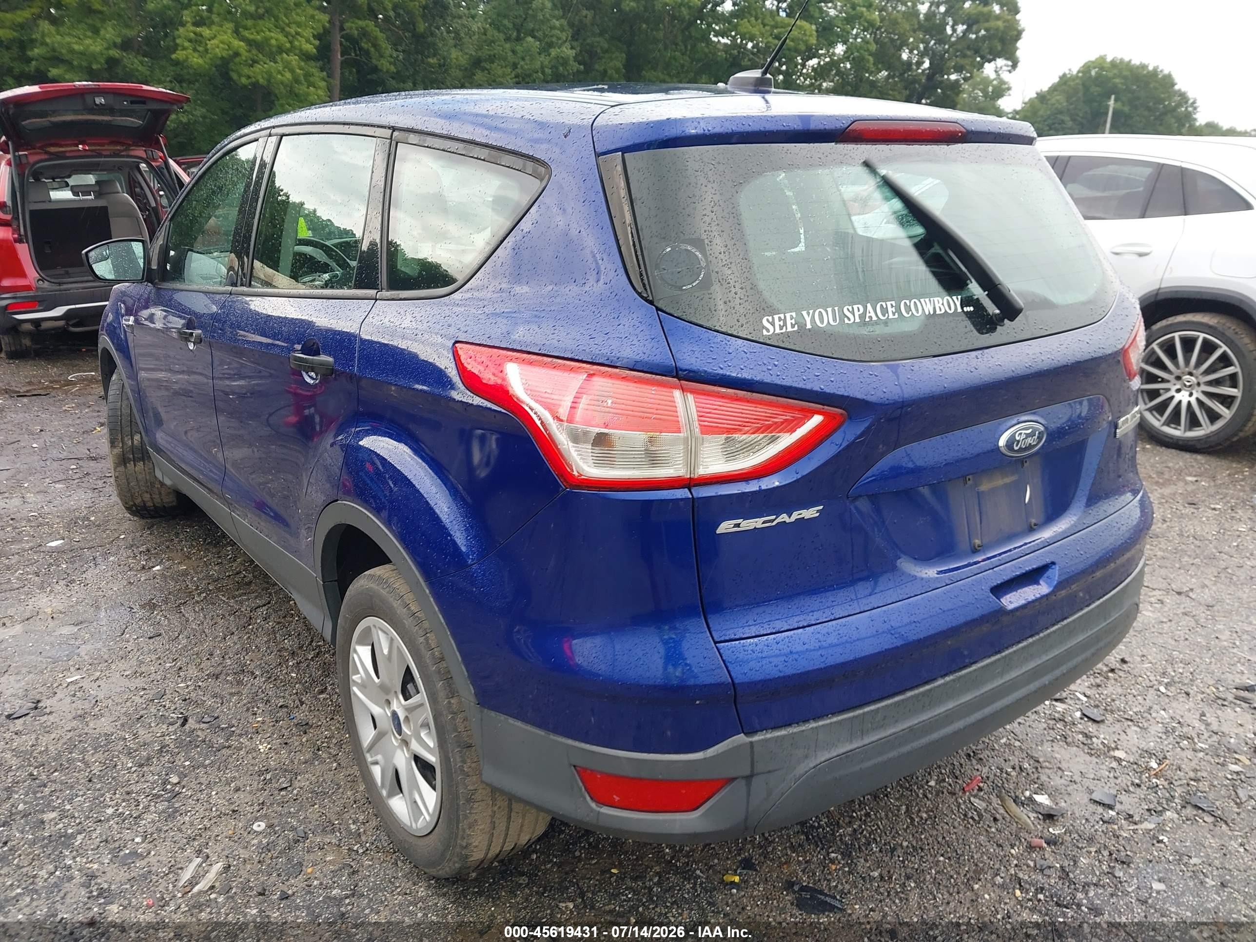 2013 Ford Escape S Dark Blue vin: 1FMCU0F7XDUB50701