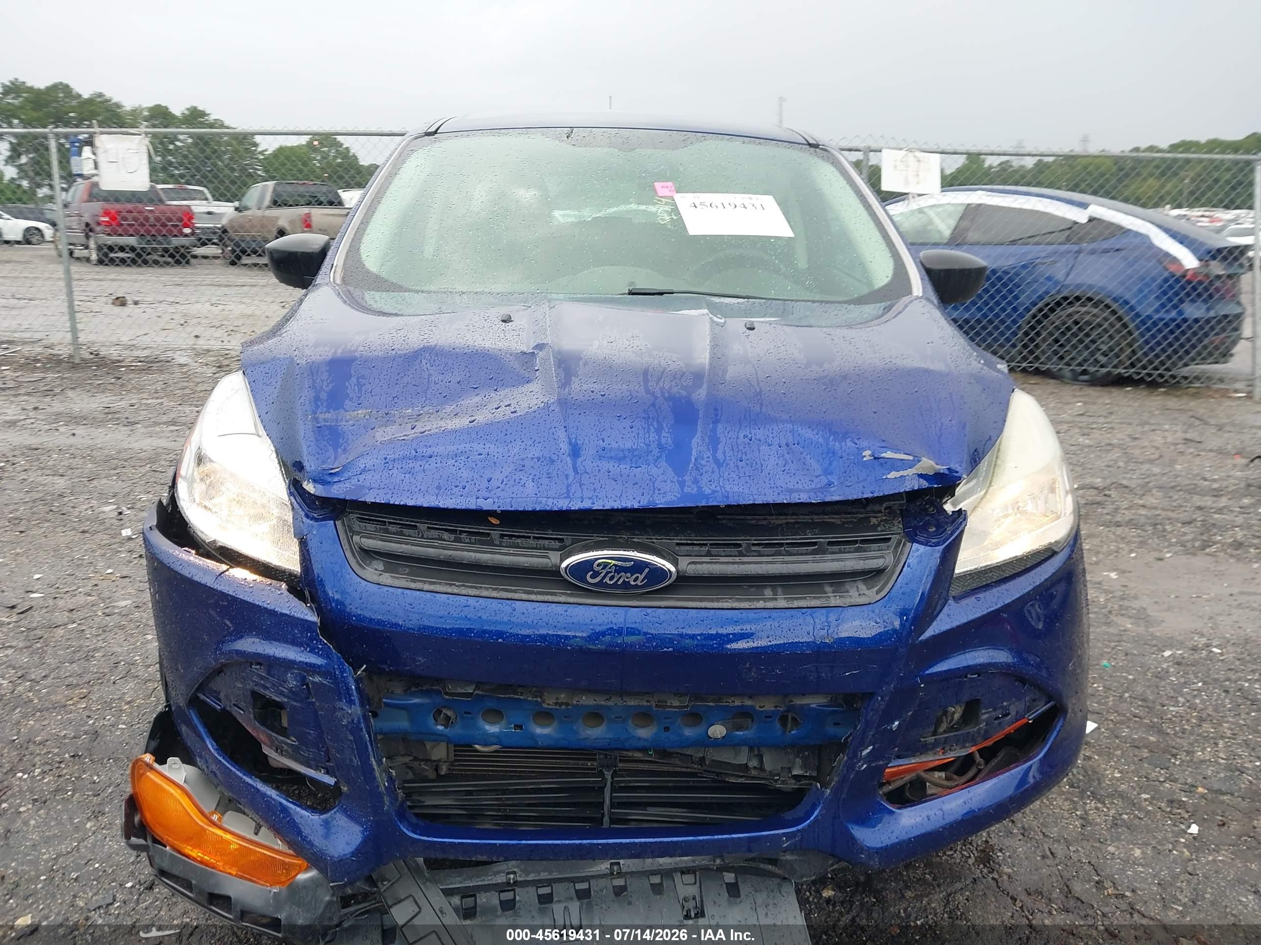 2013 Ford Escape S Dark Blue vin: 1FMCU0F7XDUB50701