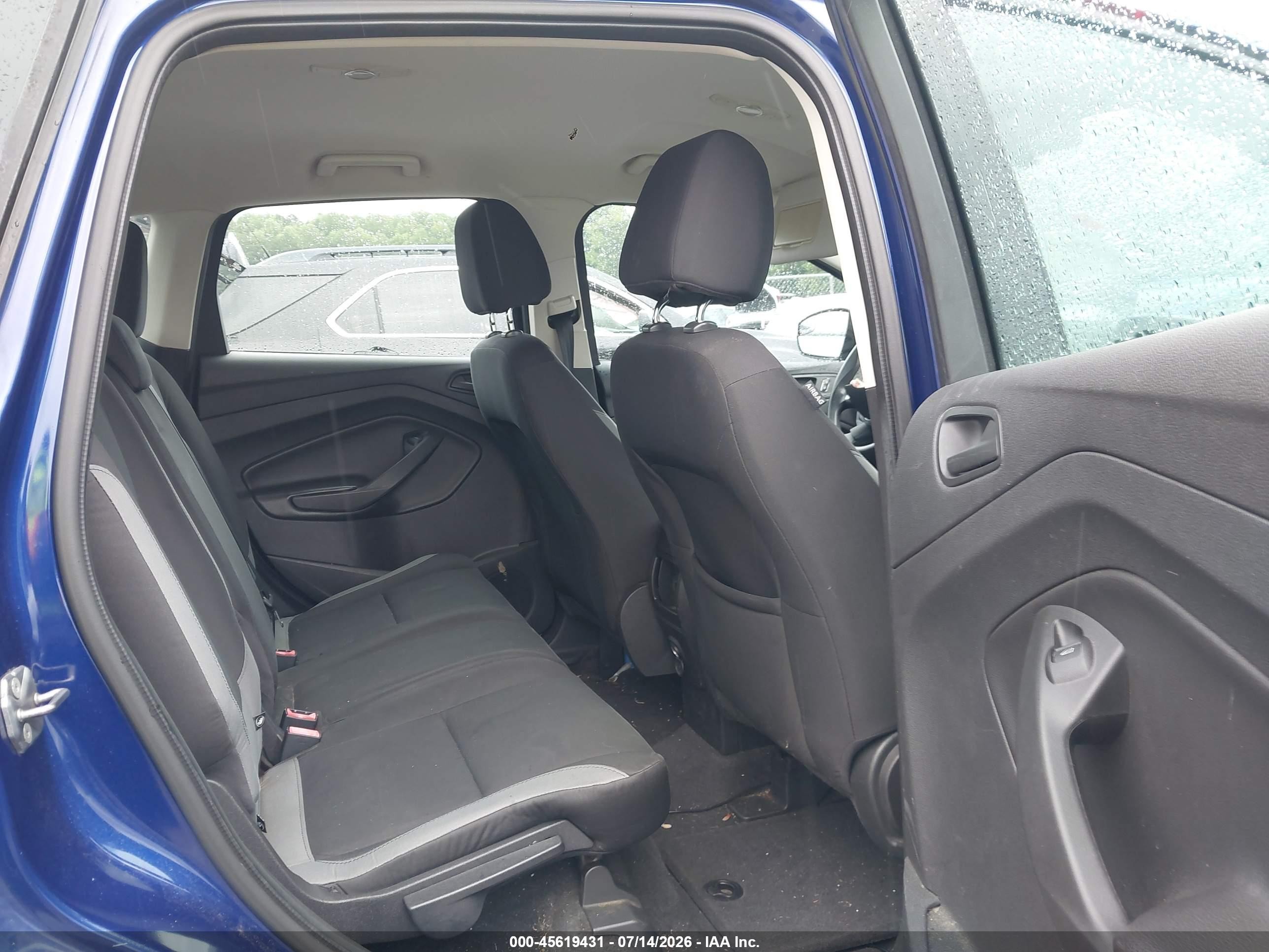 2013 Ford Escape S Dark Blue vin: 1FMCU0F7XDUB50701