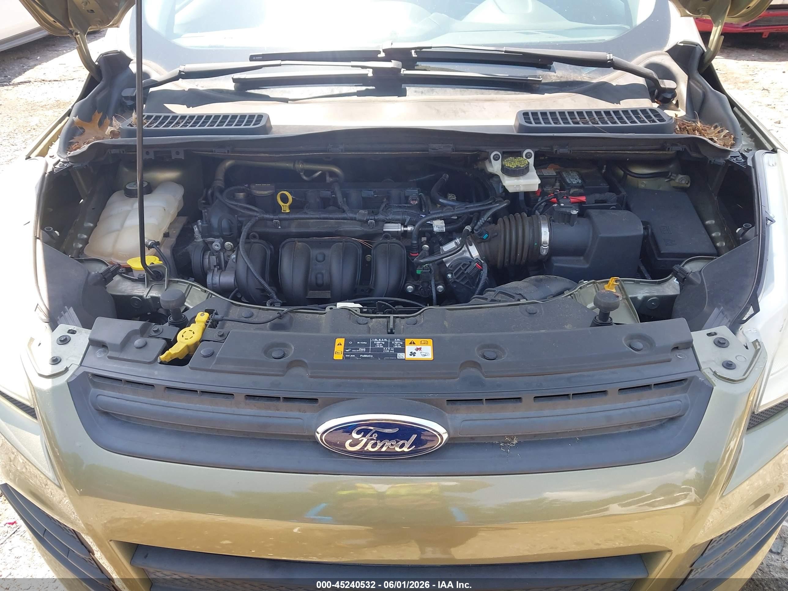 2013 Ford Escape S Green vin: 1FMCU0F7XDUC01372
