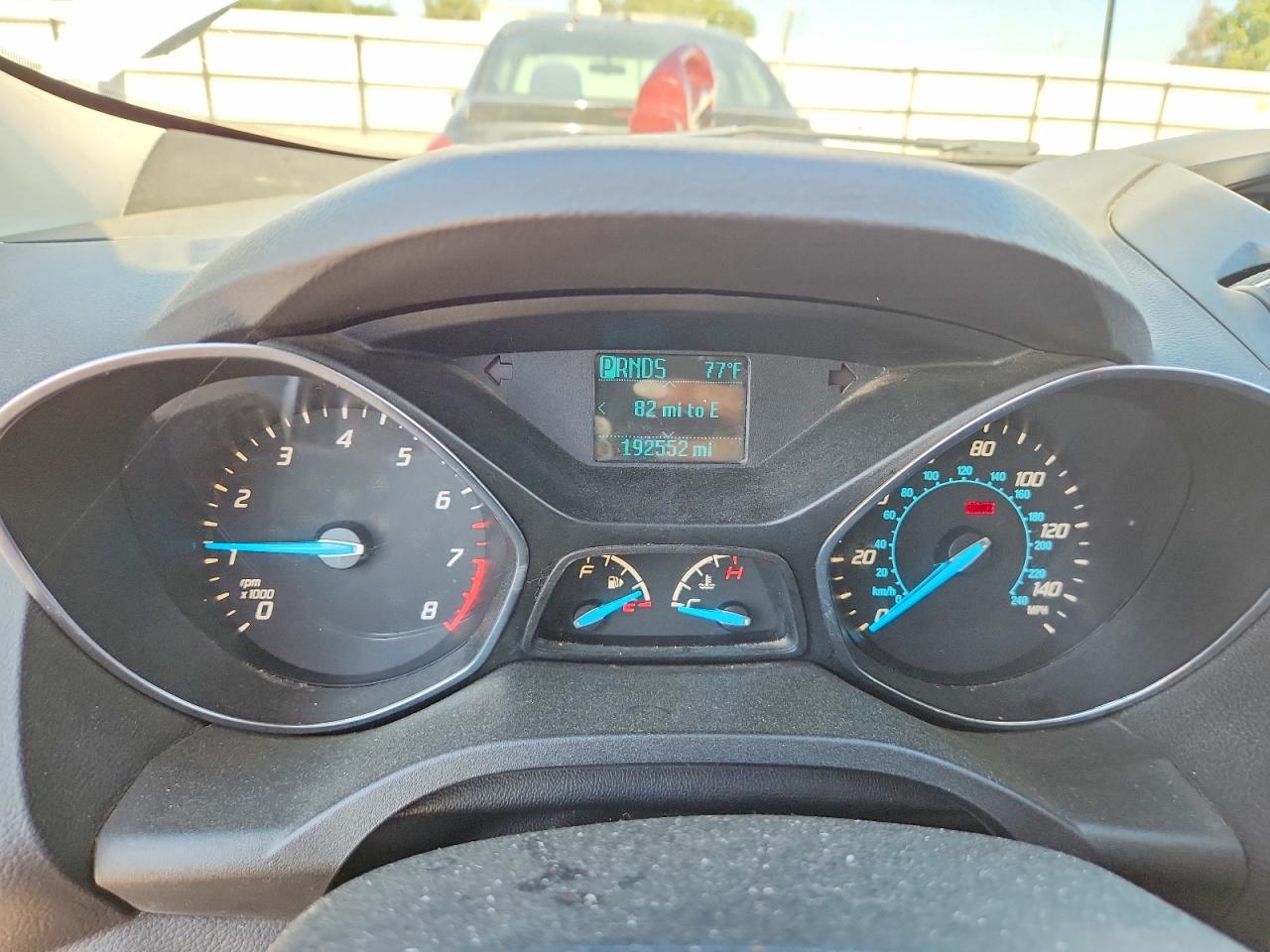 2013 Ford Escape S White vin: 1FMCU0F7XDUD37081