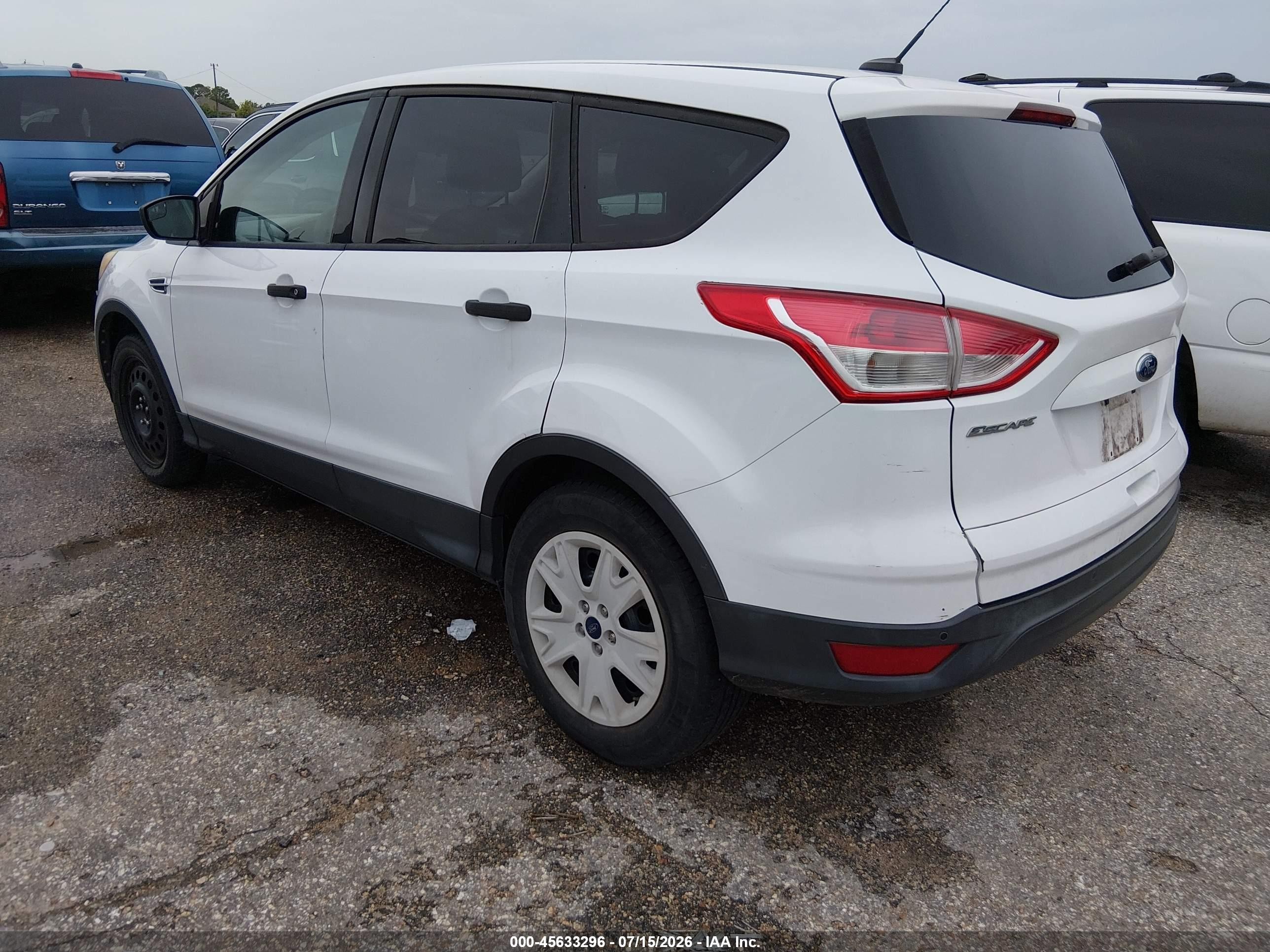 2013 Ford Escape S Белый vin: 1FMCU0F7XDUD94400