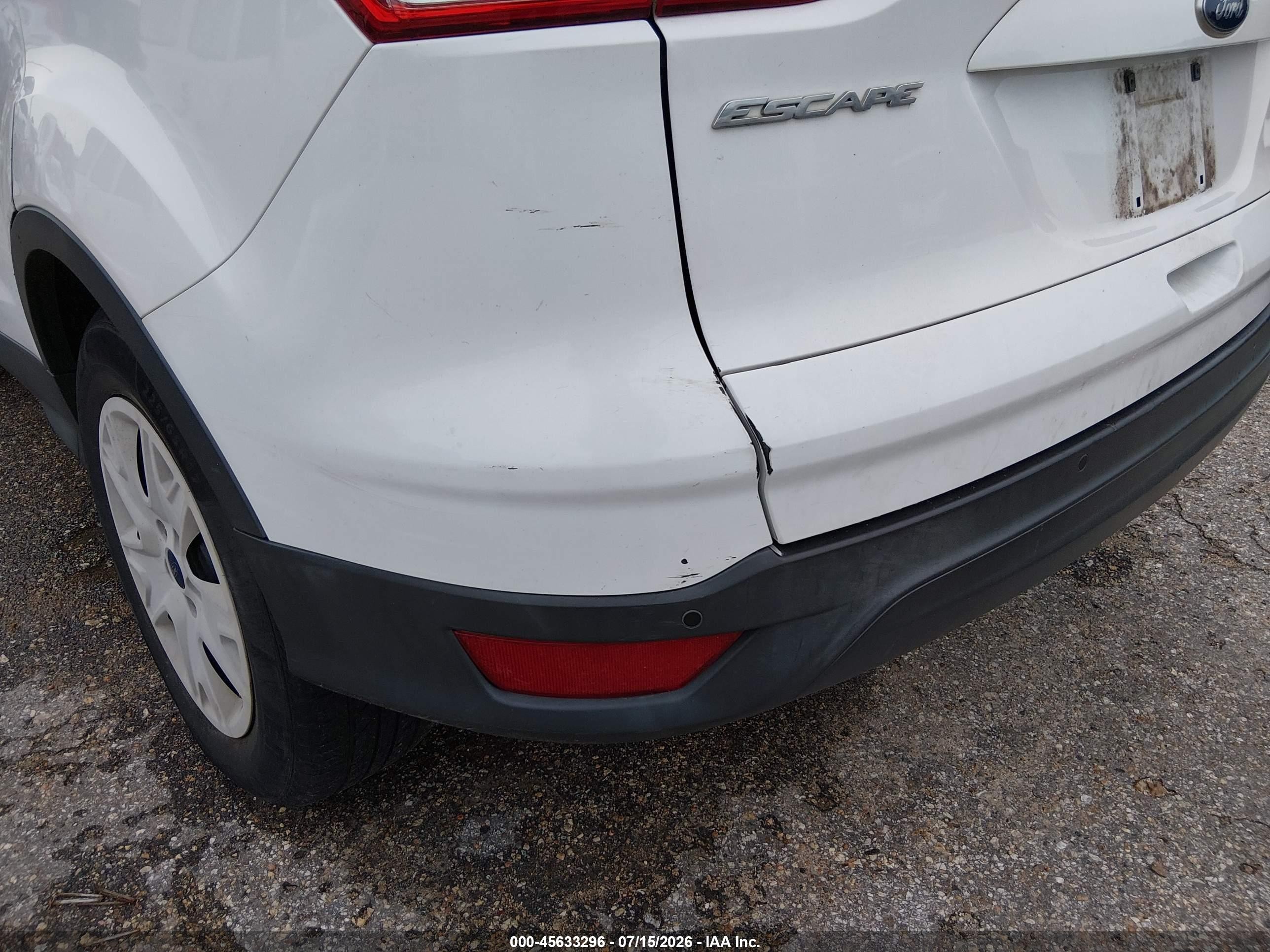 2013 Ford Escape S Белый vin: 1FMCU0F7XDUD94400