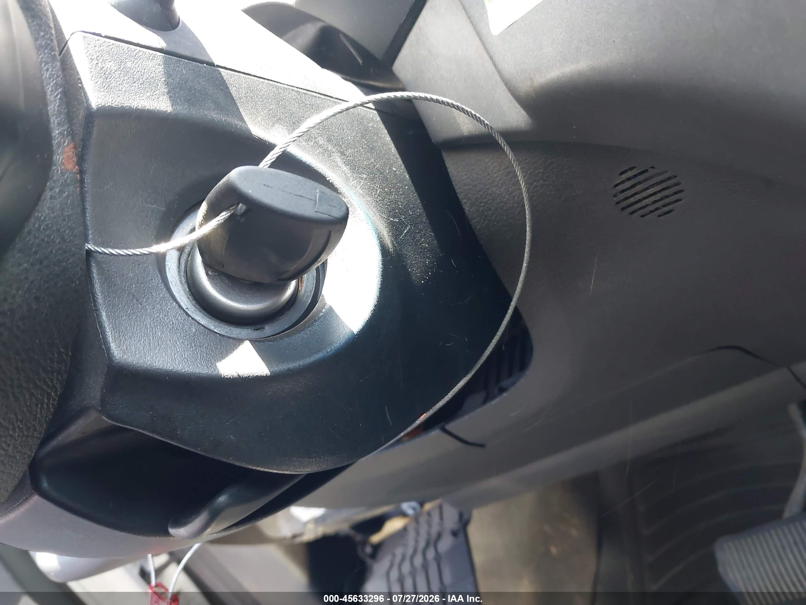 2013 Ford Escape S Белый vin: 1FMCU0F7XDUD94400