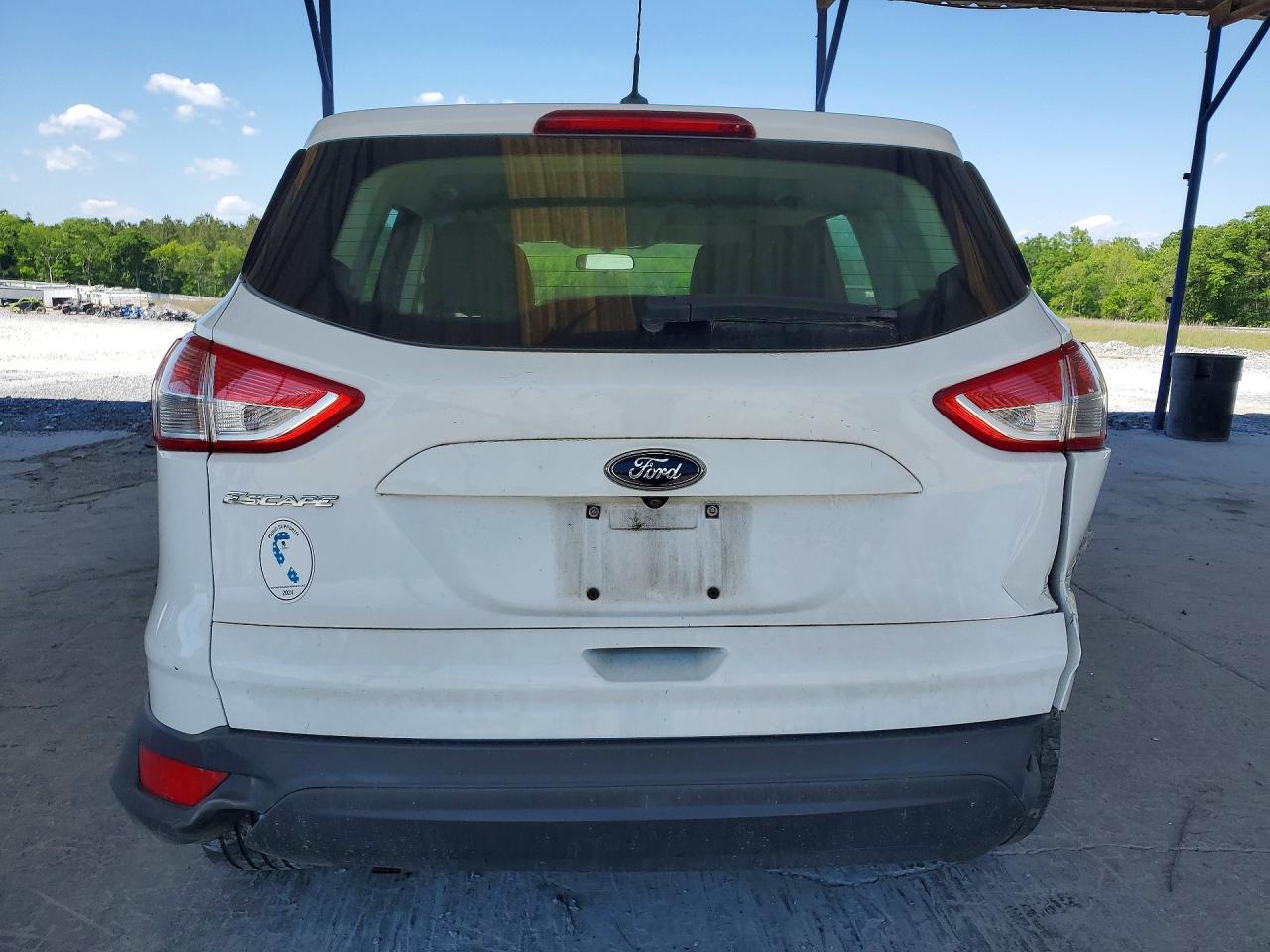 2014 Ford Escape S White vin: 1FMCU0F7XEUA06809