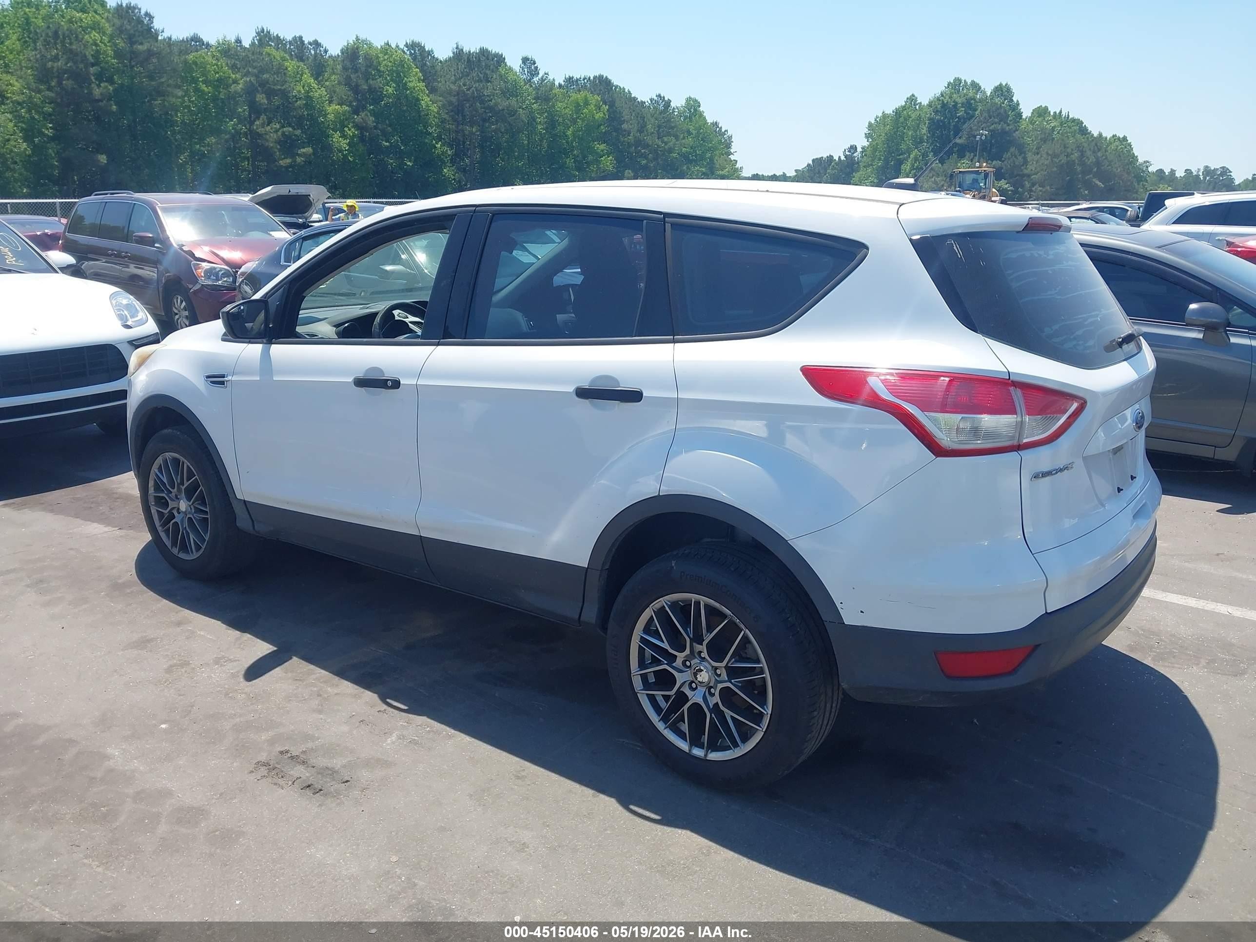 2014 Ford Escape S White vin: 1FMCU0F7XEUB21779
